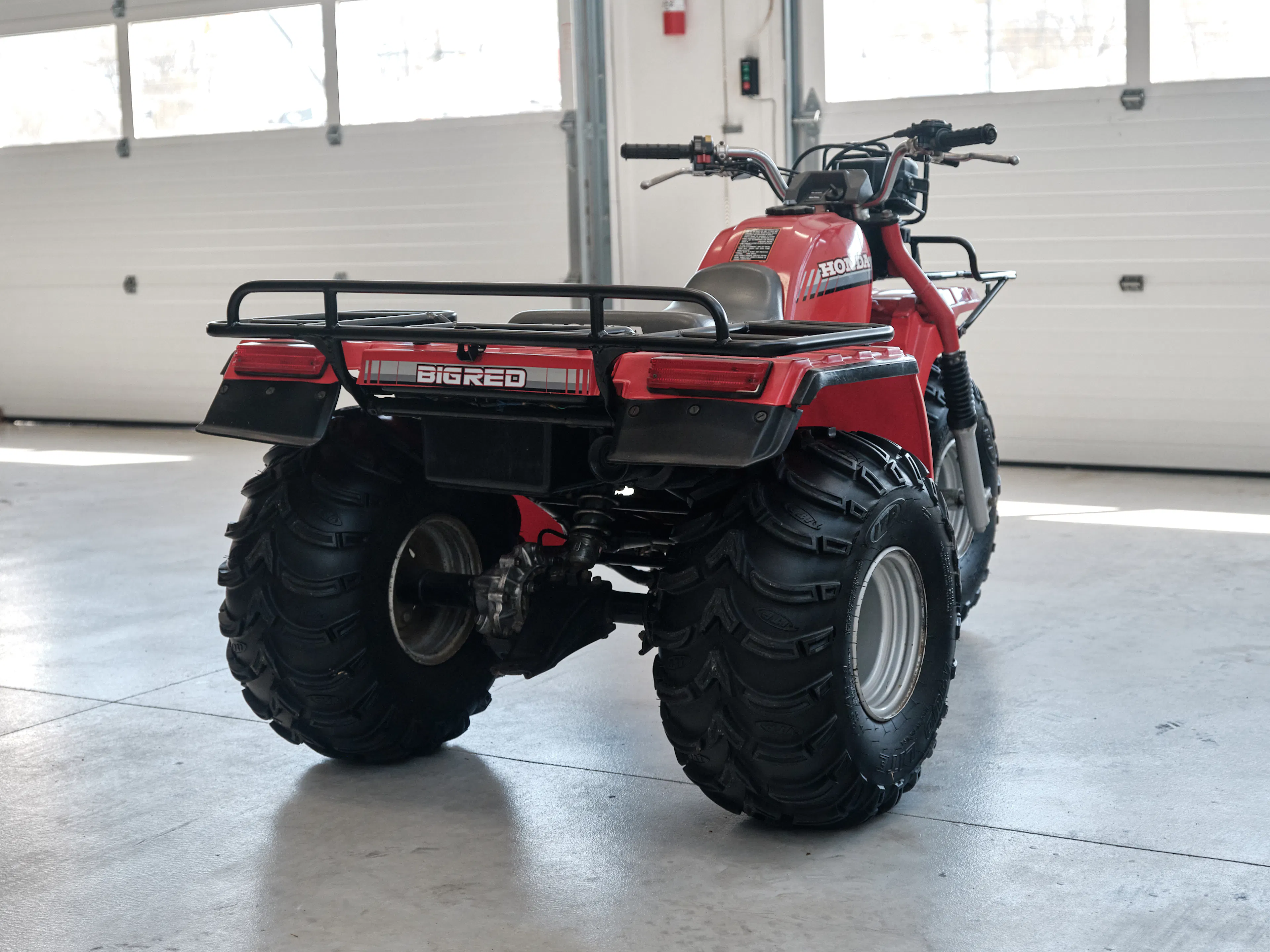 1986 Honda ATC 250ES Big Red right reart 3/4 shallow