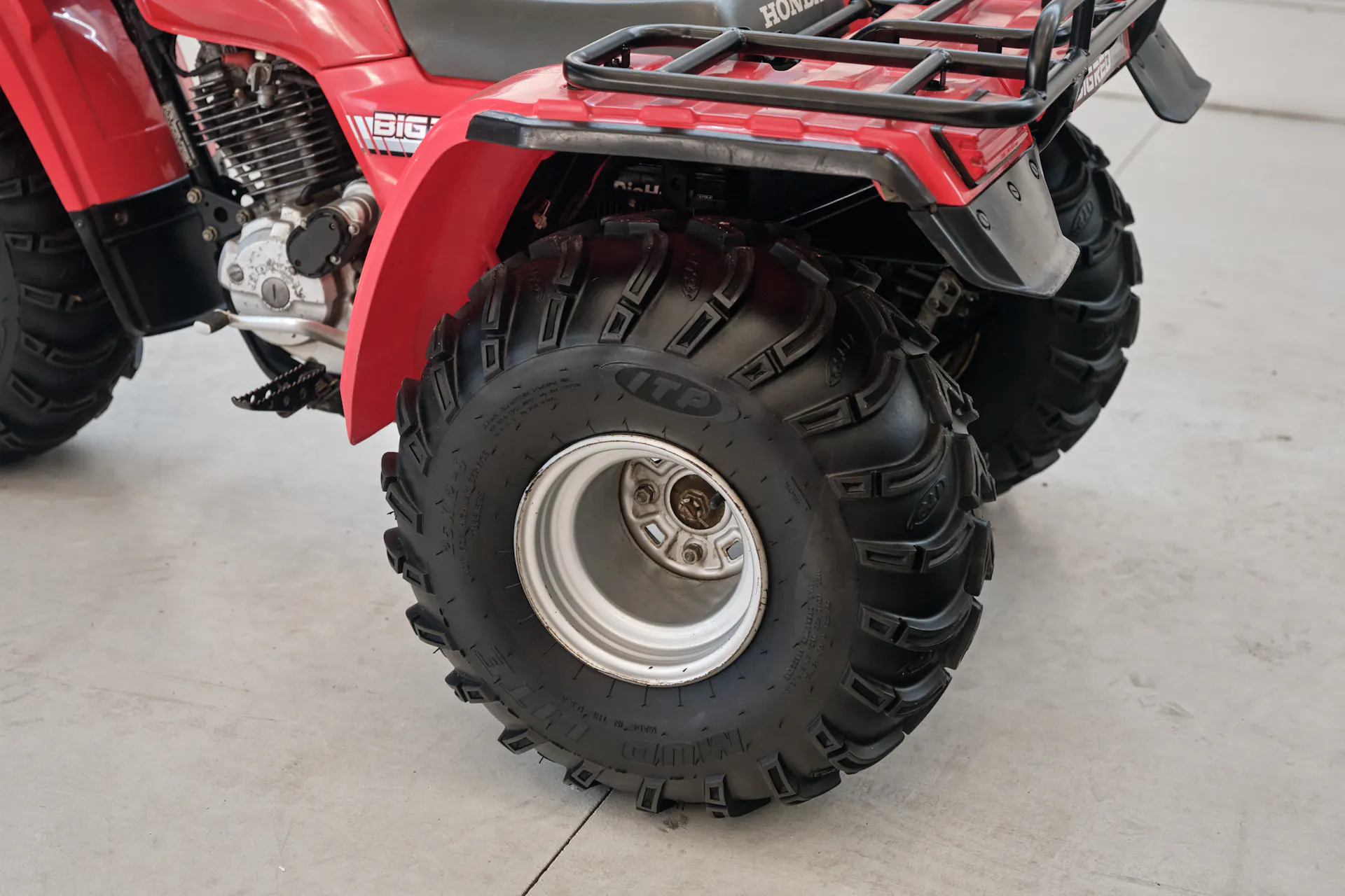 1986 Honda ATC 250ES Big Red left rear tire wide 3/4