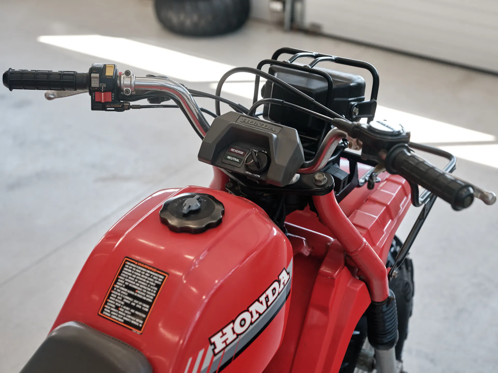 1986 Honda ATC 250ES Big Red tank/bars right side