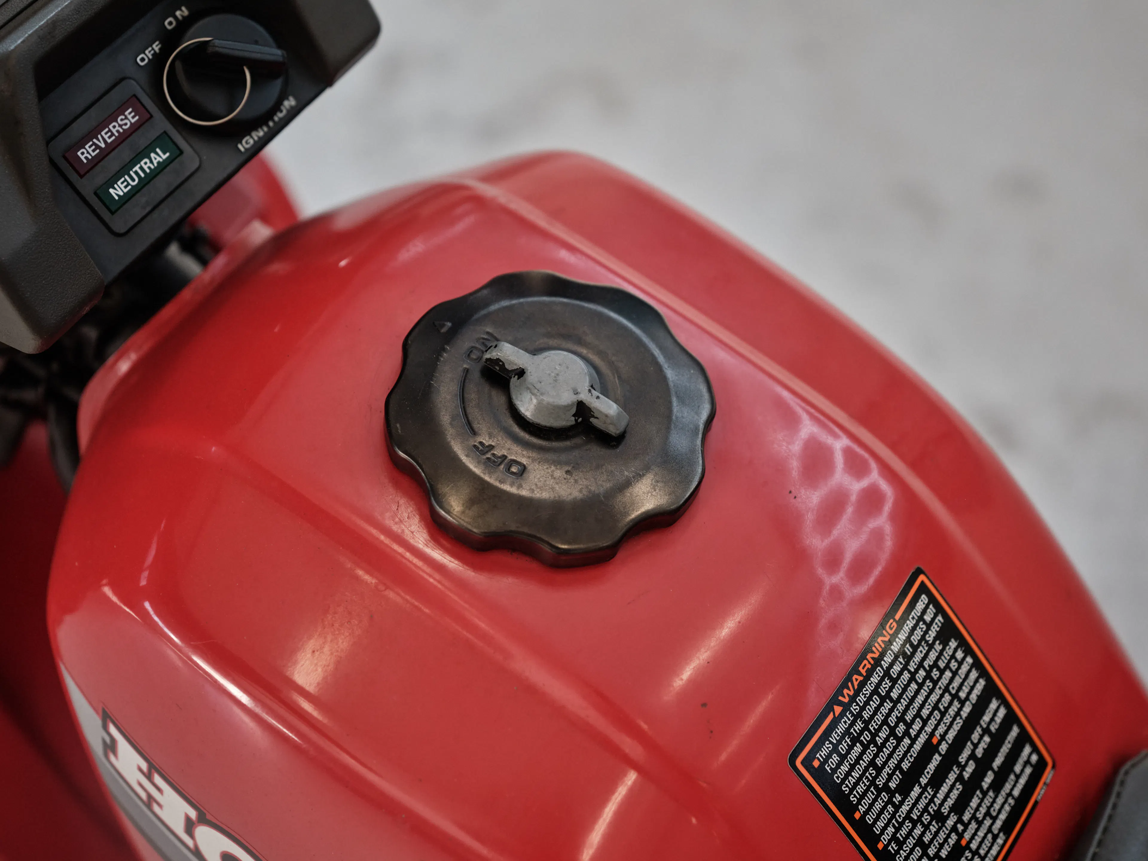 1986 Honda ATC 250ES Big Red gas cap