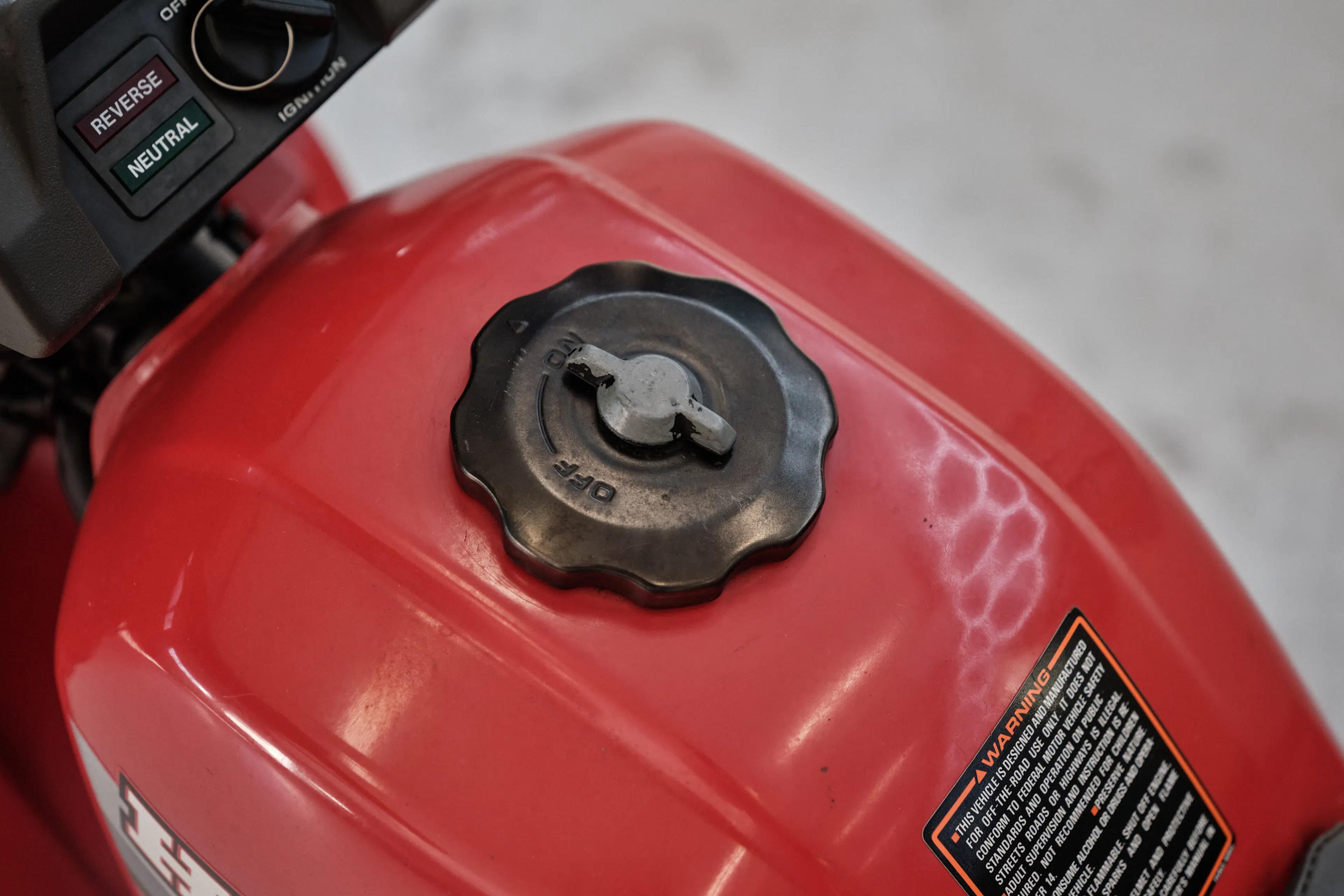 1986 Honda ATC 250ES Big Red gas cap