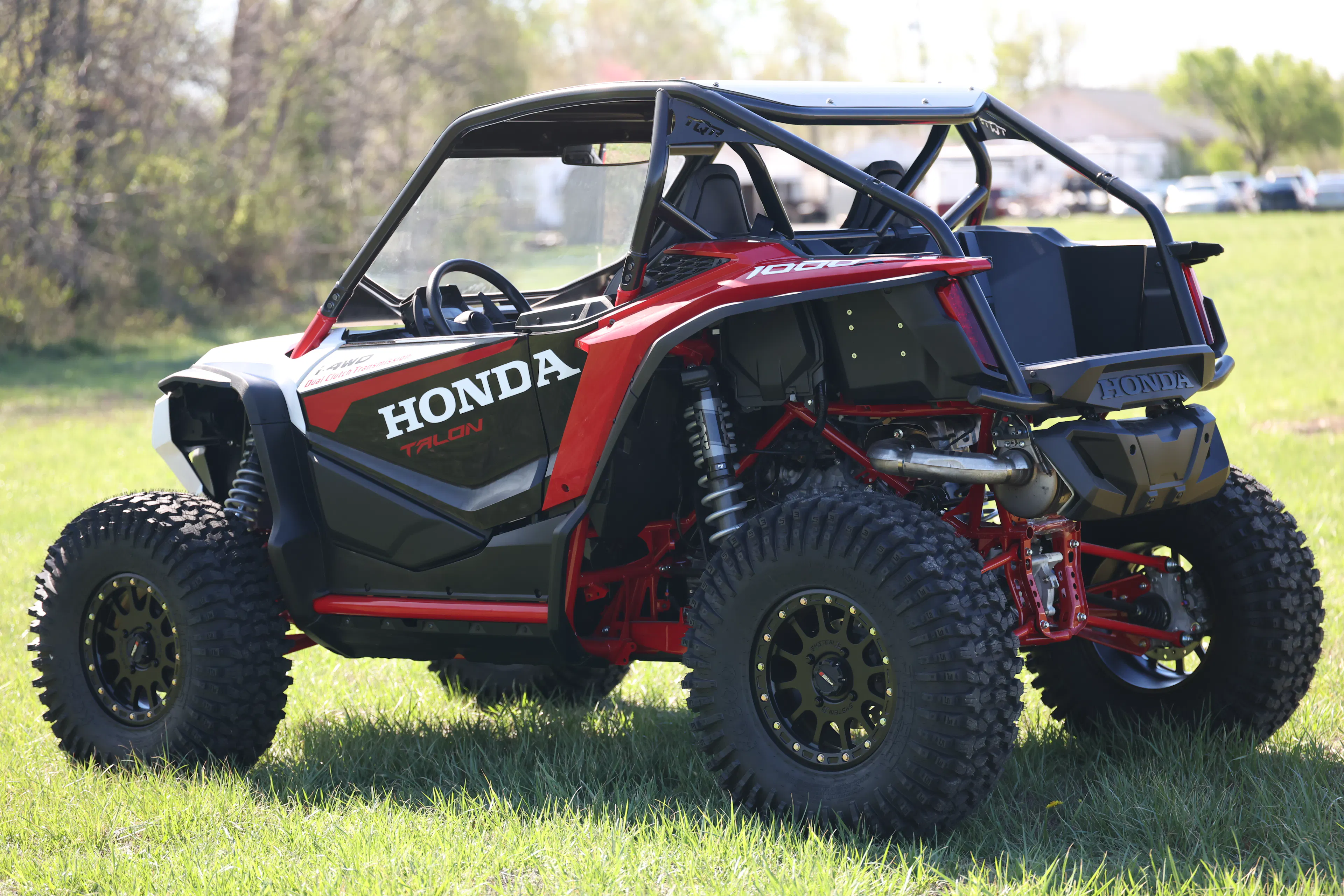 2025 Honda Talon 1000X Fox Live Valve driver rear 3/4