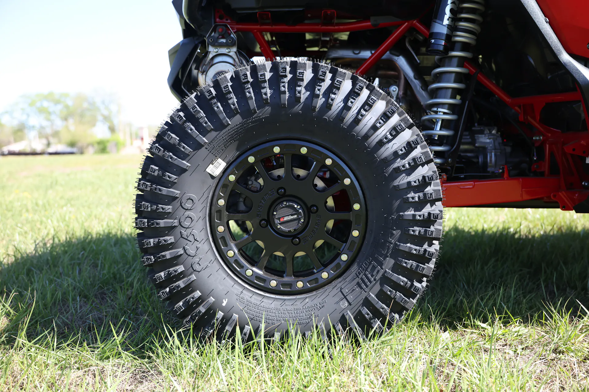 2025 Honda Talon 1000X Fox Live Valve passenger rear tire