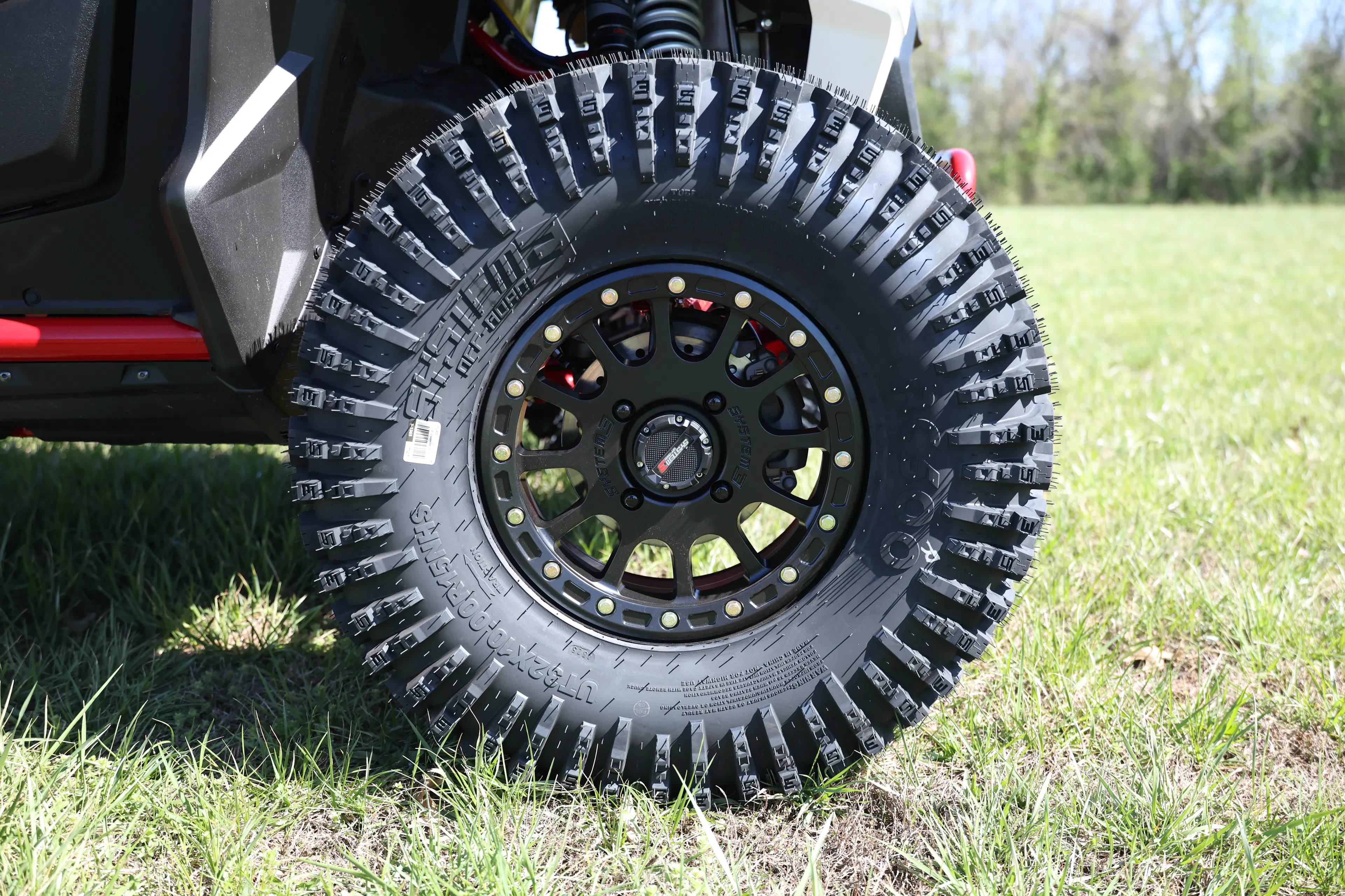 2025 Honda Talon 1000X Fox Live Valve driver rear tire