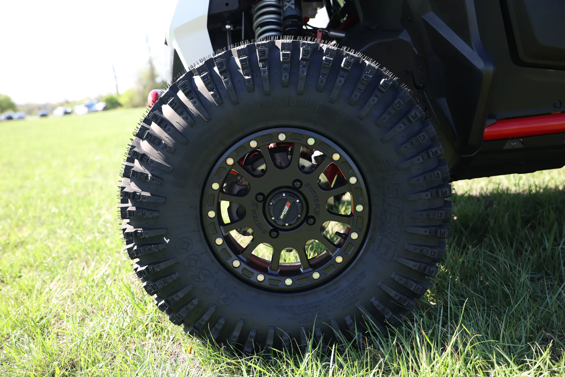 2025 Honda Talon 1000X Fox Live Valve driver front tire