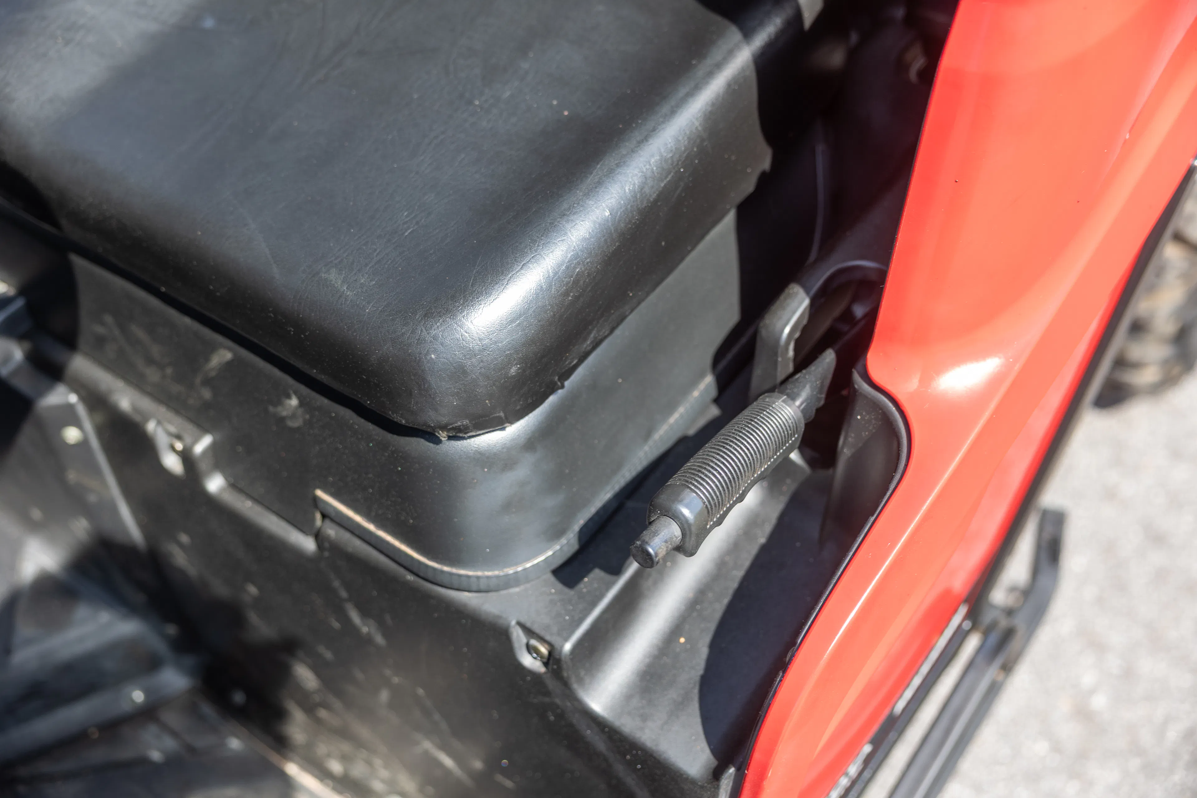 2023 Massimo T-Boss 1100D e-brake handle