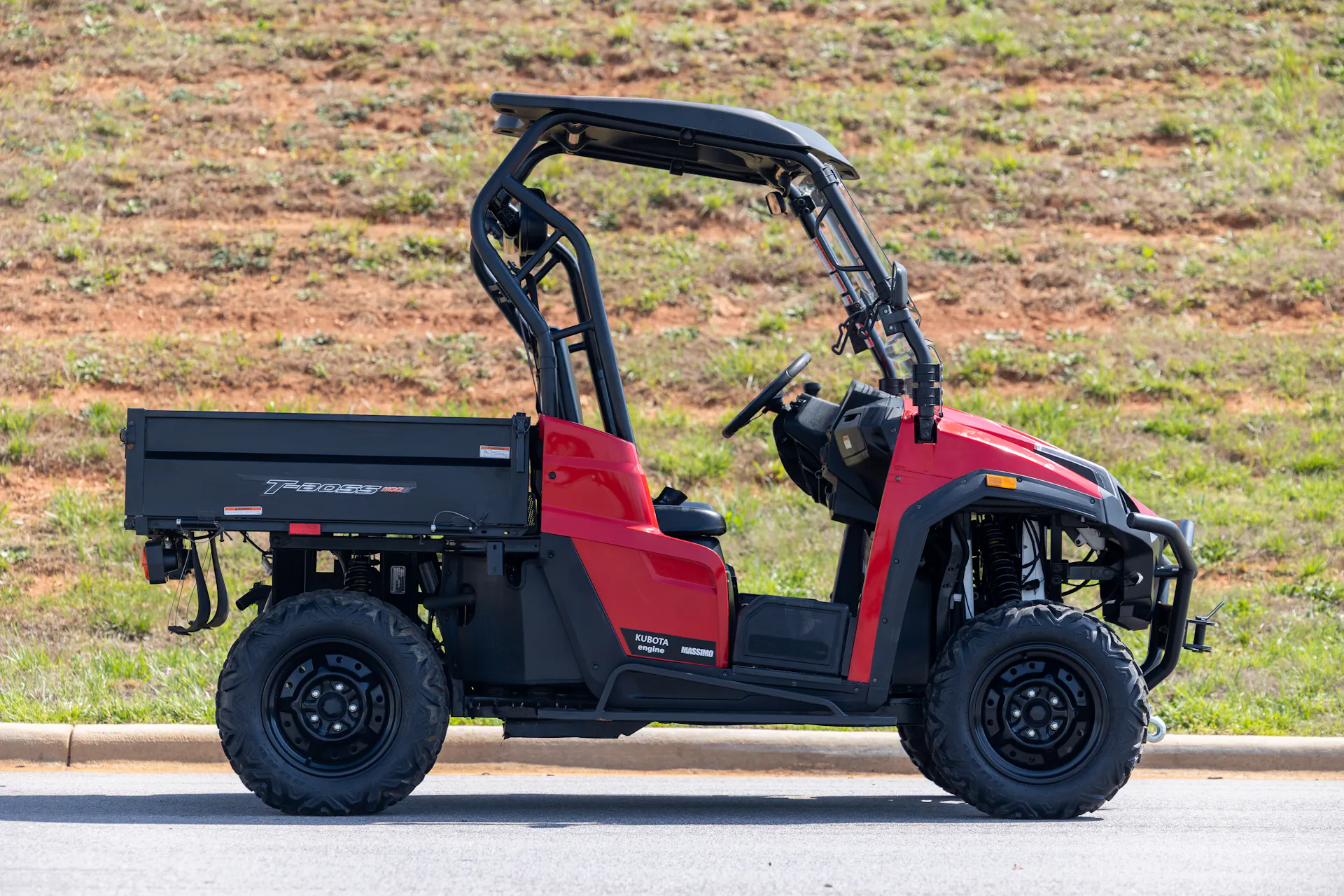 2023 Massimo T-Boss 1100D passenger side