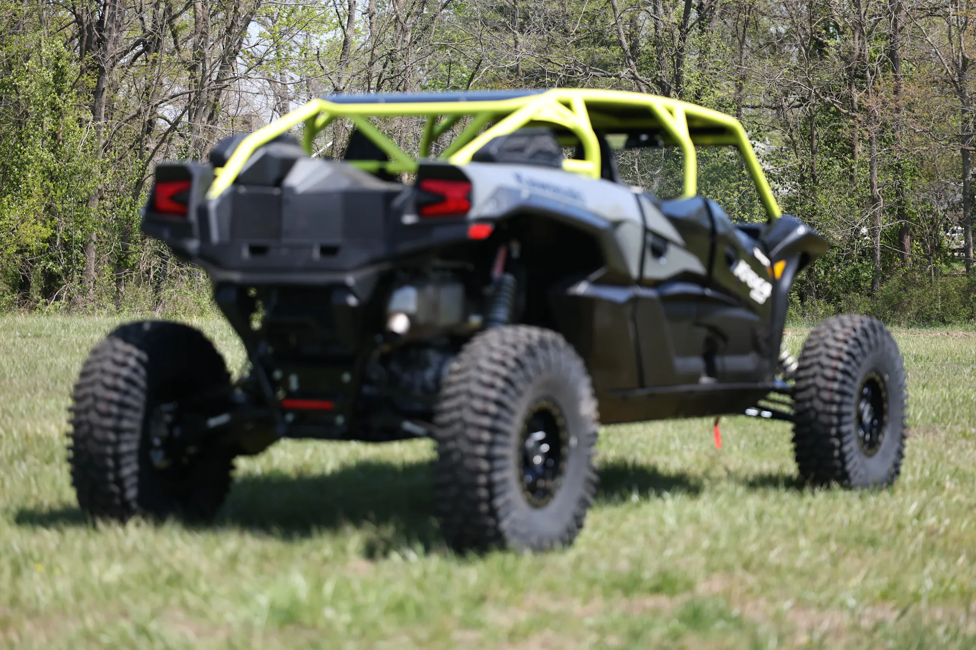 2026 Kawasaki Teryx KRX-4 1000 passenger rear 3/4 shallow