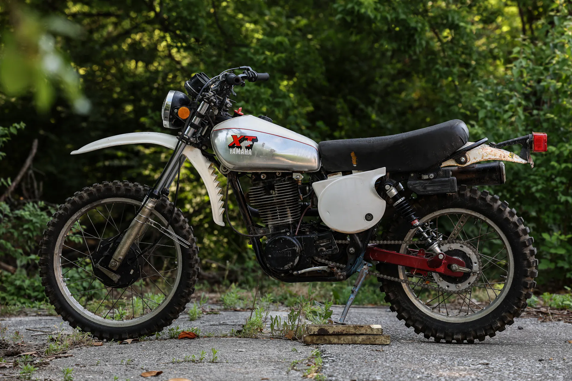 1979 Yamaha XT500 left side