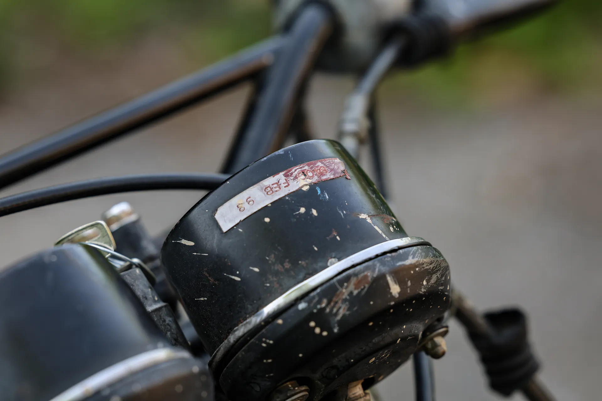 1979 Yamaha XT500 speedo oil sticker