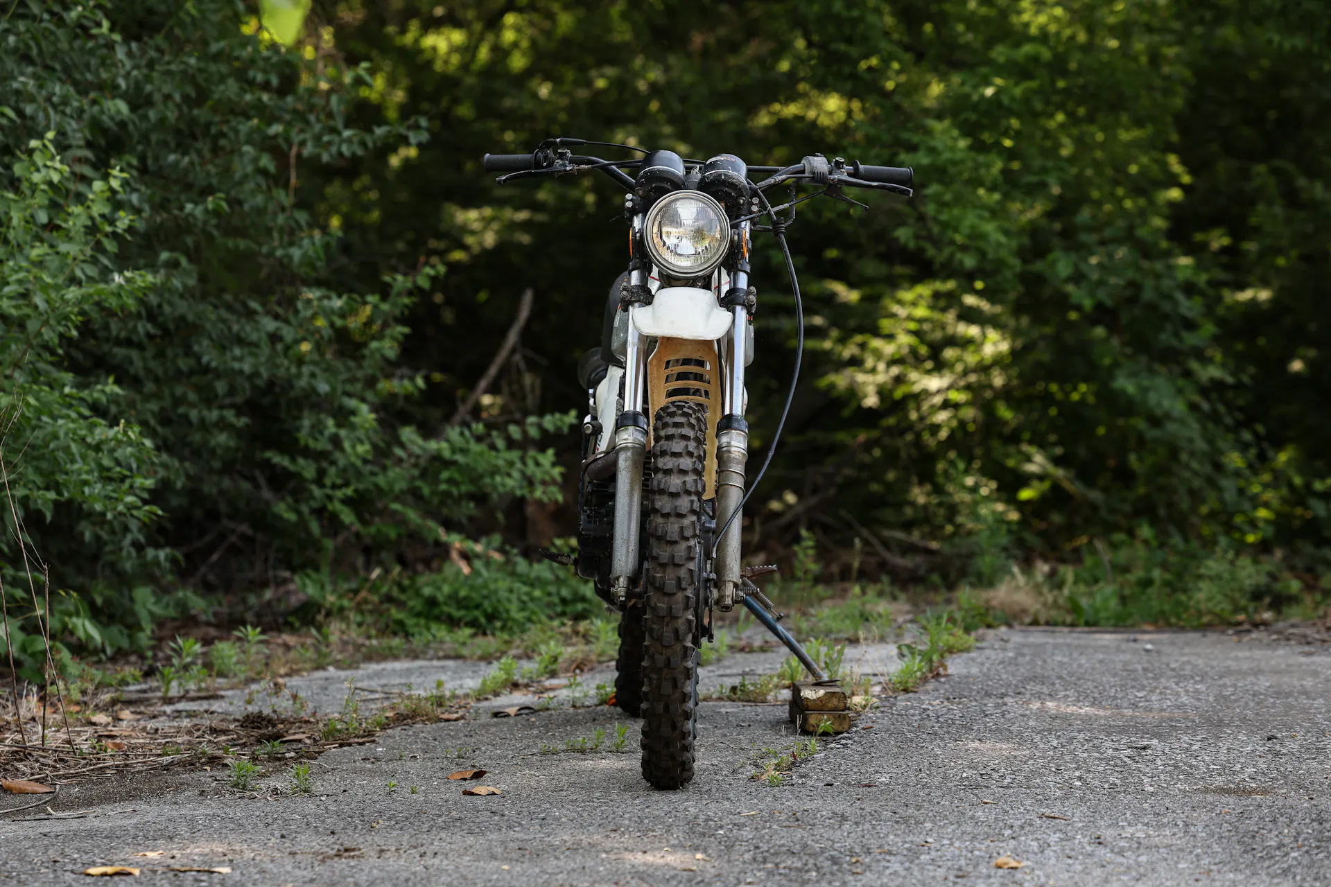 1979 Yamaha XT500 front