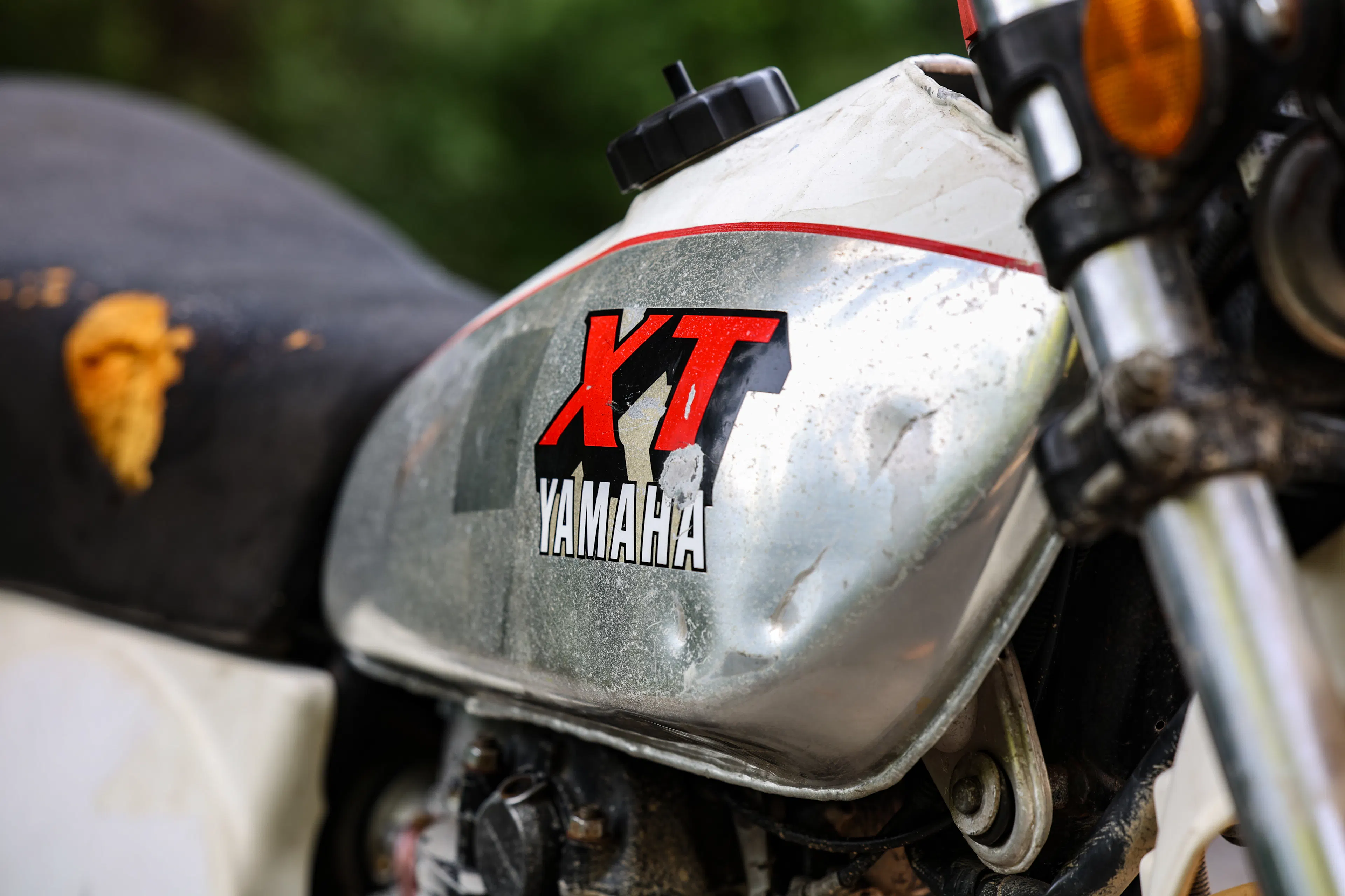 1979 Yamaha XT500 tank detail right
