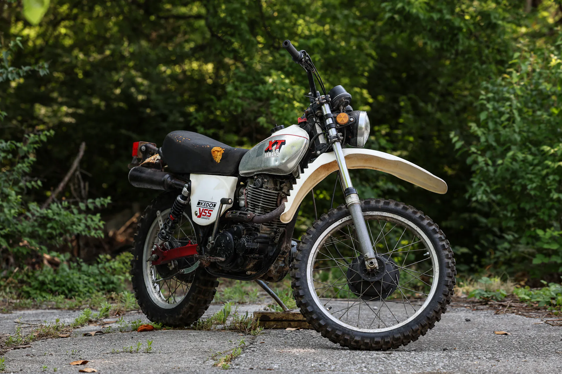 1979 Yamaha XT500 right front 3/4 bars right