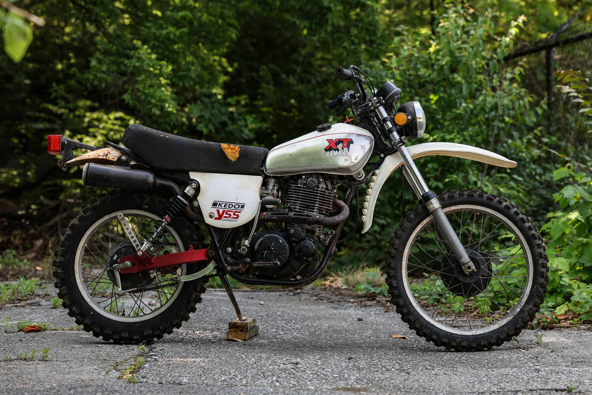 1979 Yamaha XT500 right side