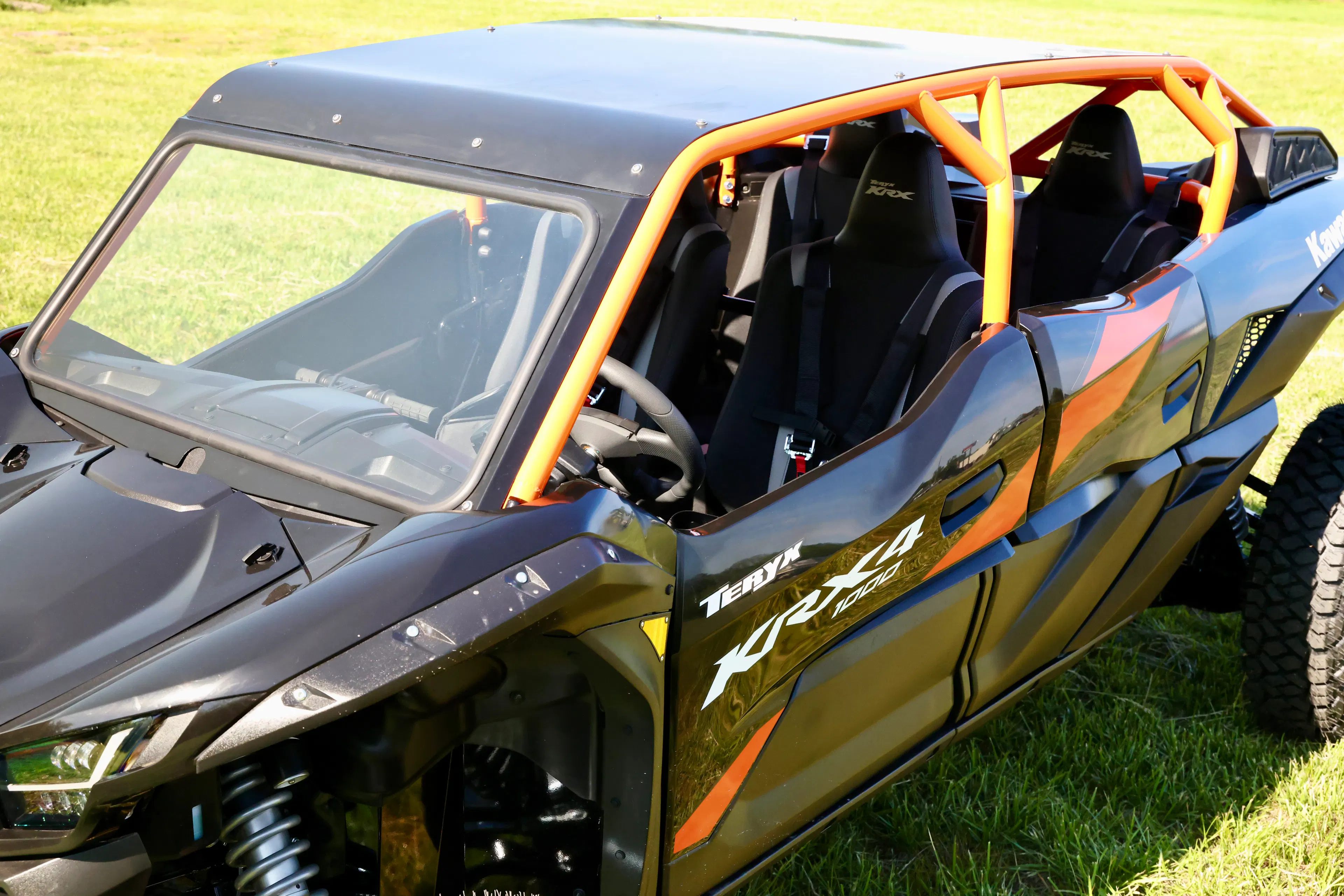 2026 Kawasaki Teryx KRX4 1000 roof/windshield