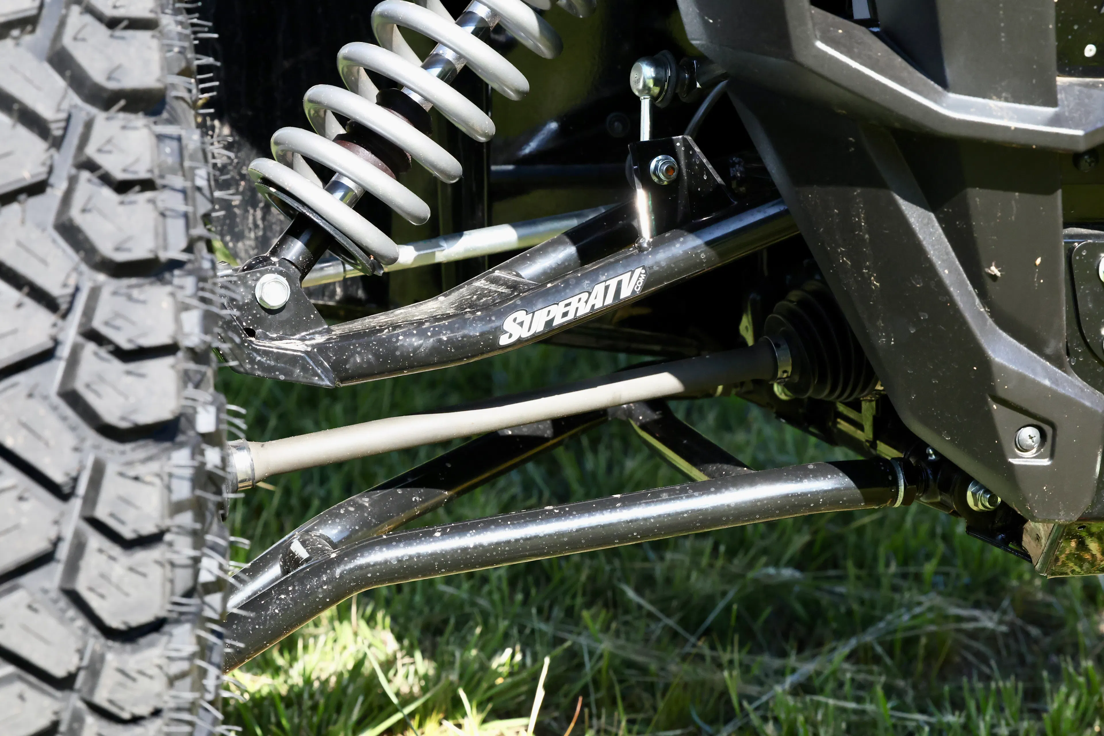2026 Kawasaki Teryx KRX4 1000 A-arms