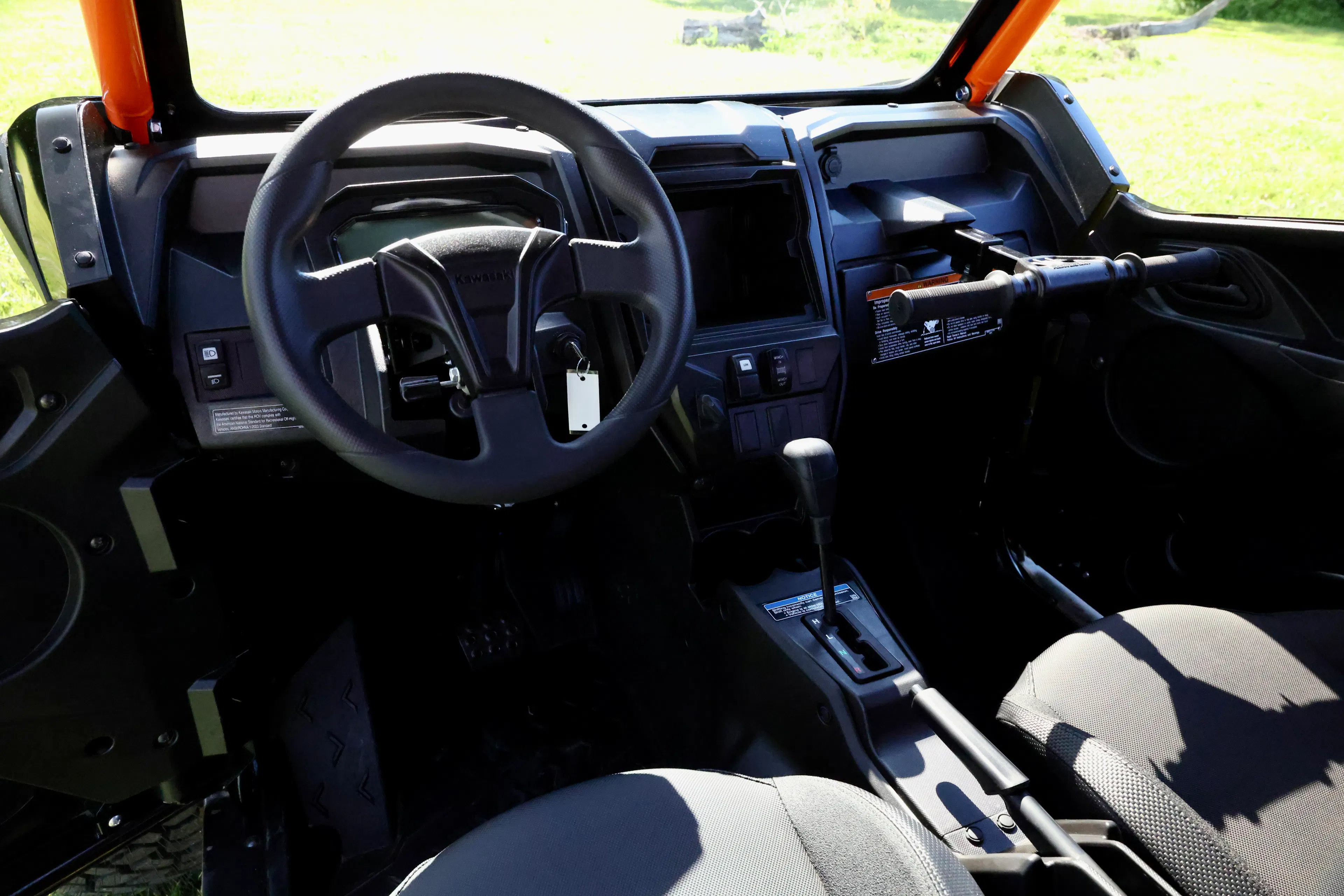 2026 Kawasaki Teryx KRX4 1000 dash/wheel