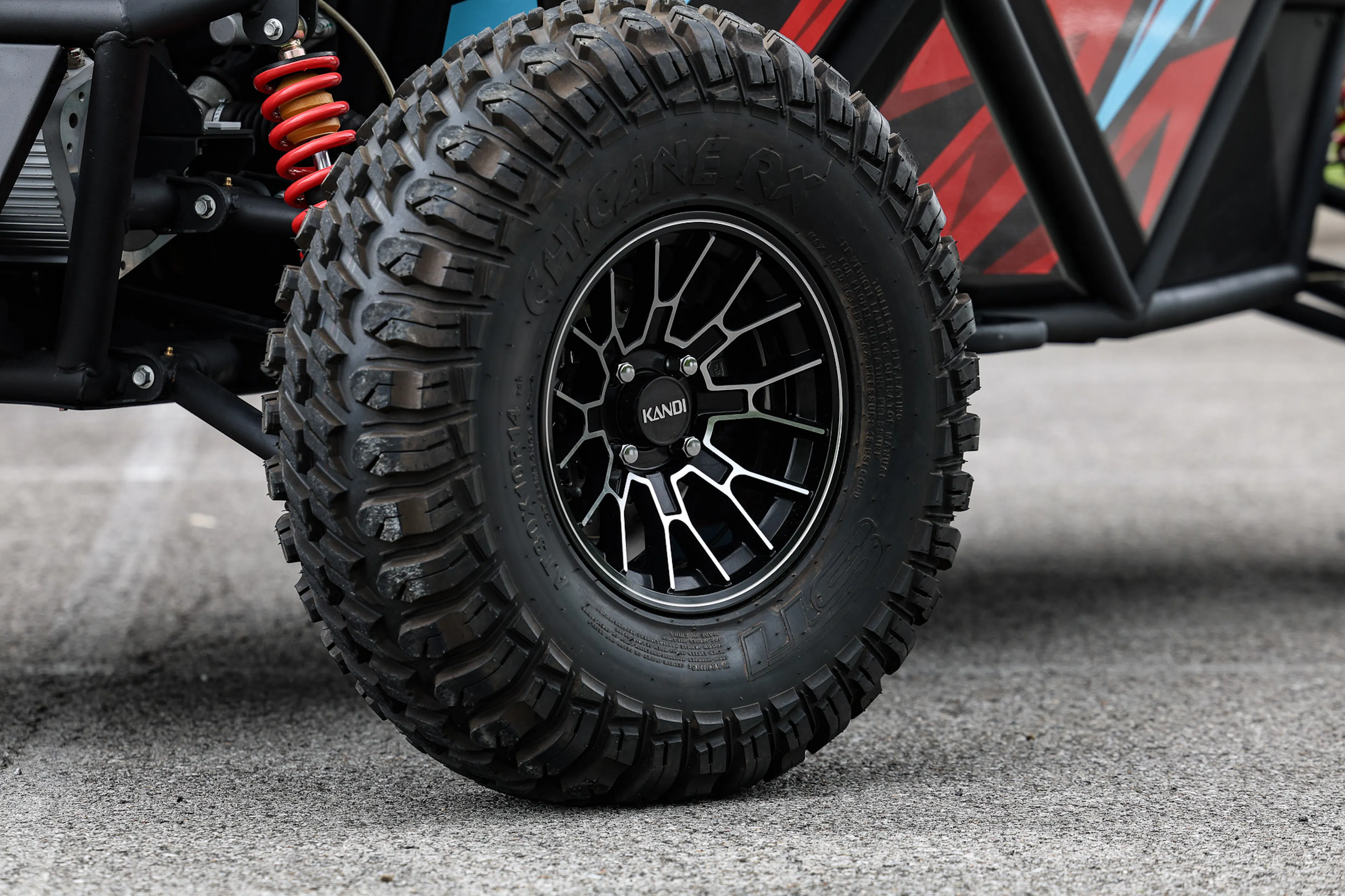 2025 Kandi Lucky T5 driver front tire