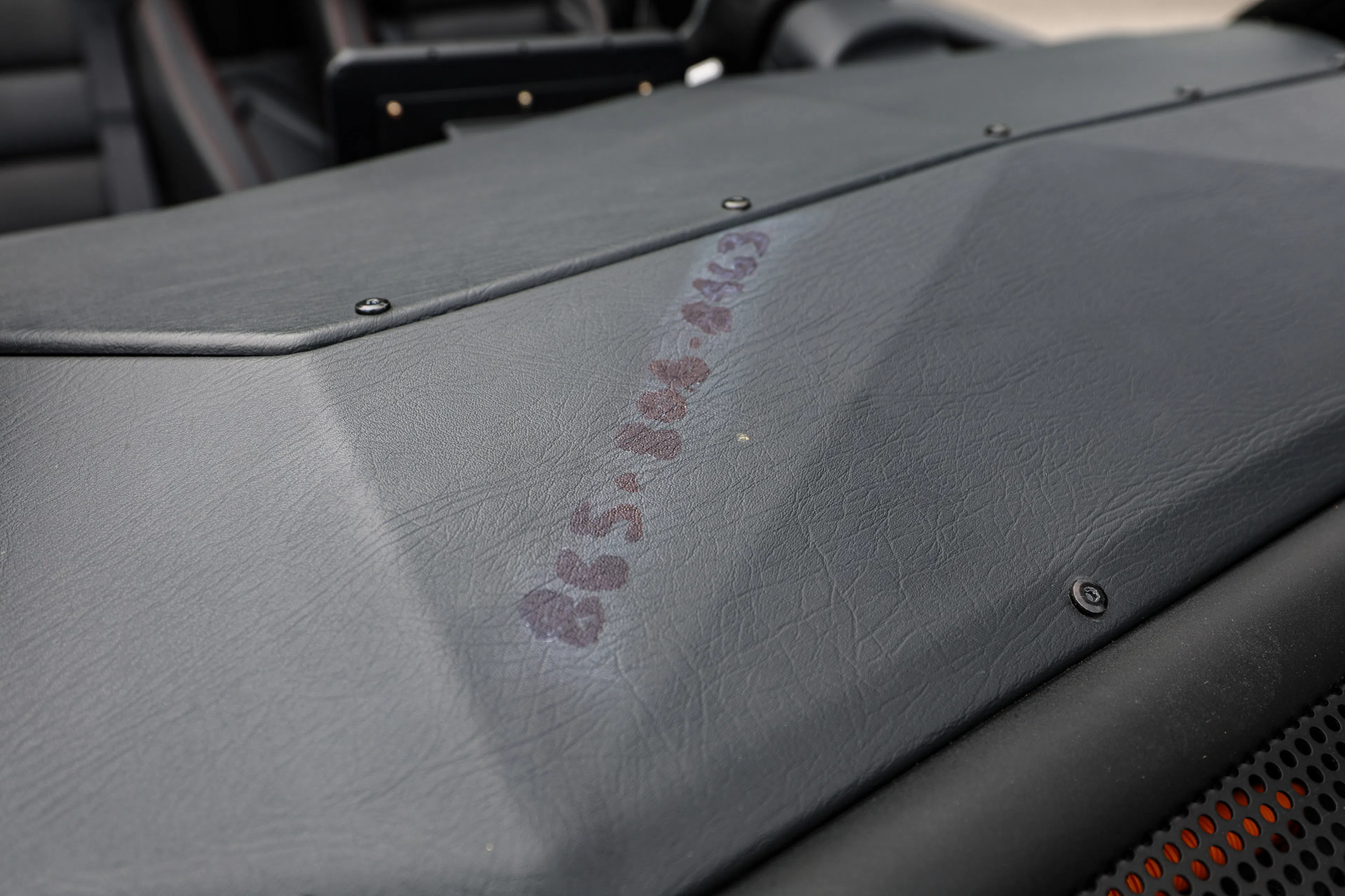 2025 Kandi Lucky T5 dash blemish close