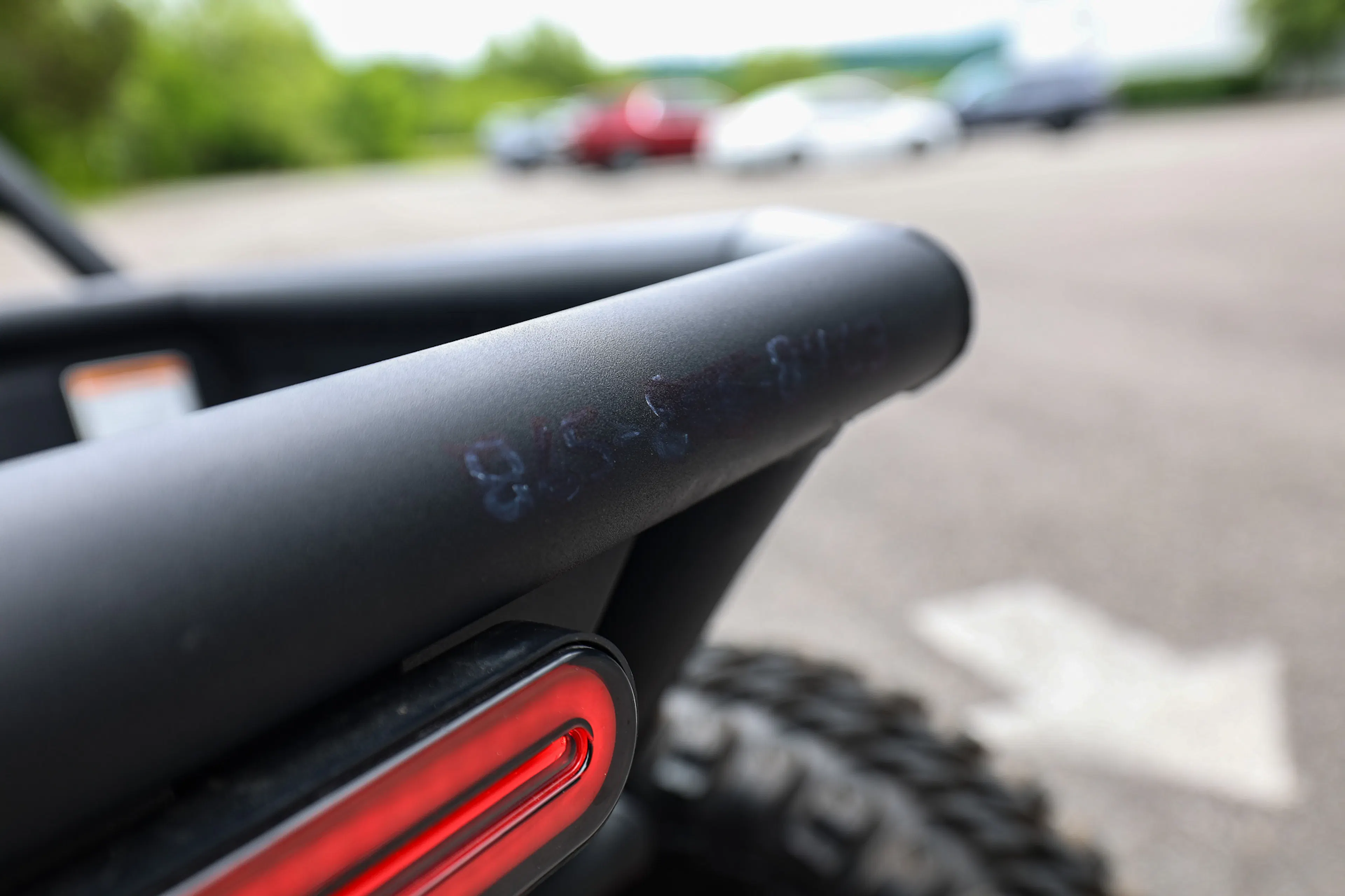 2025 Kandi Lucky T5 rear bar blemish close