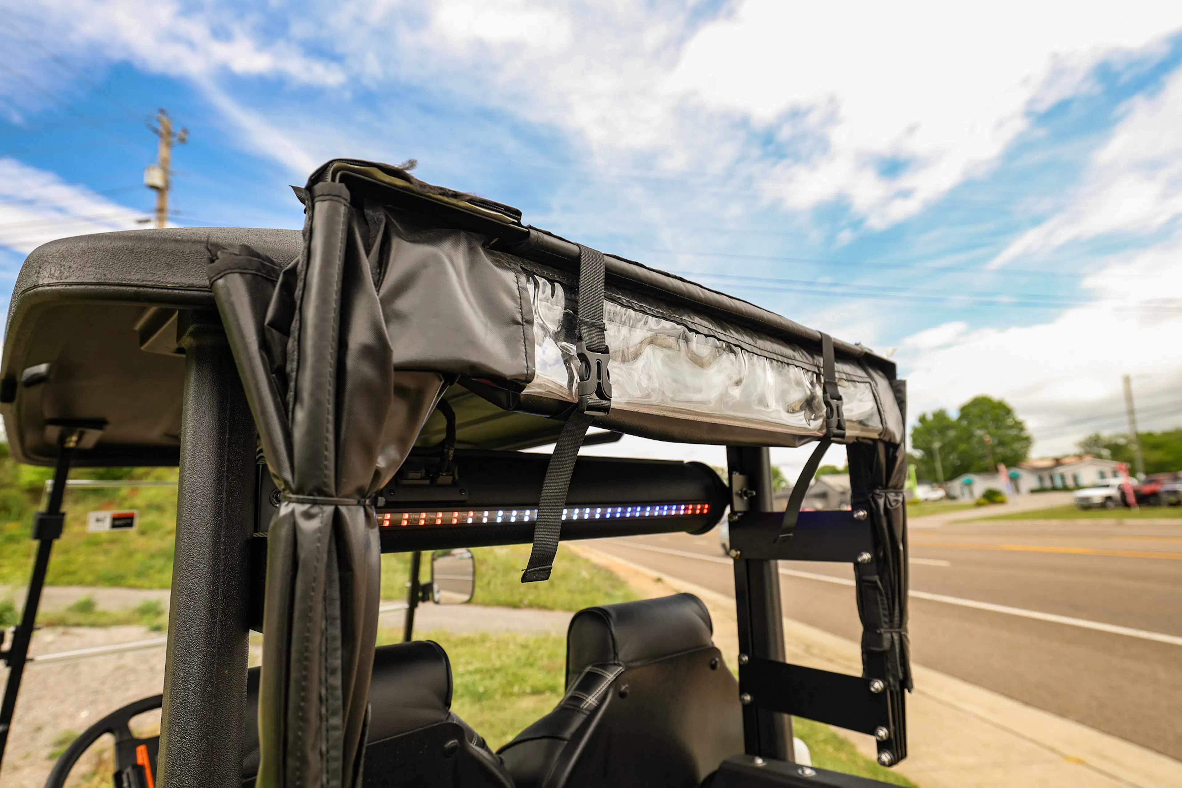 2025 Icon Epic E20 awning