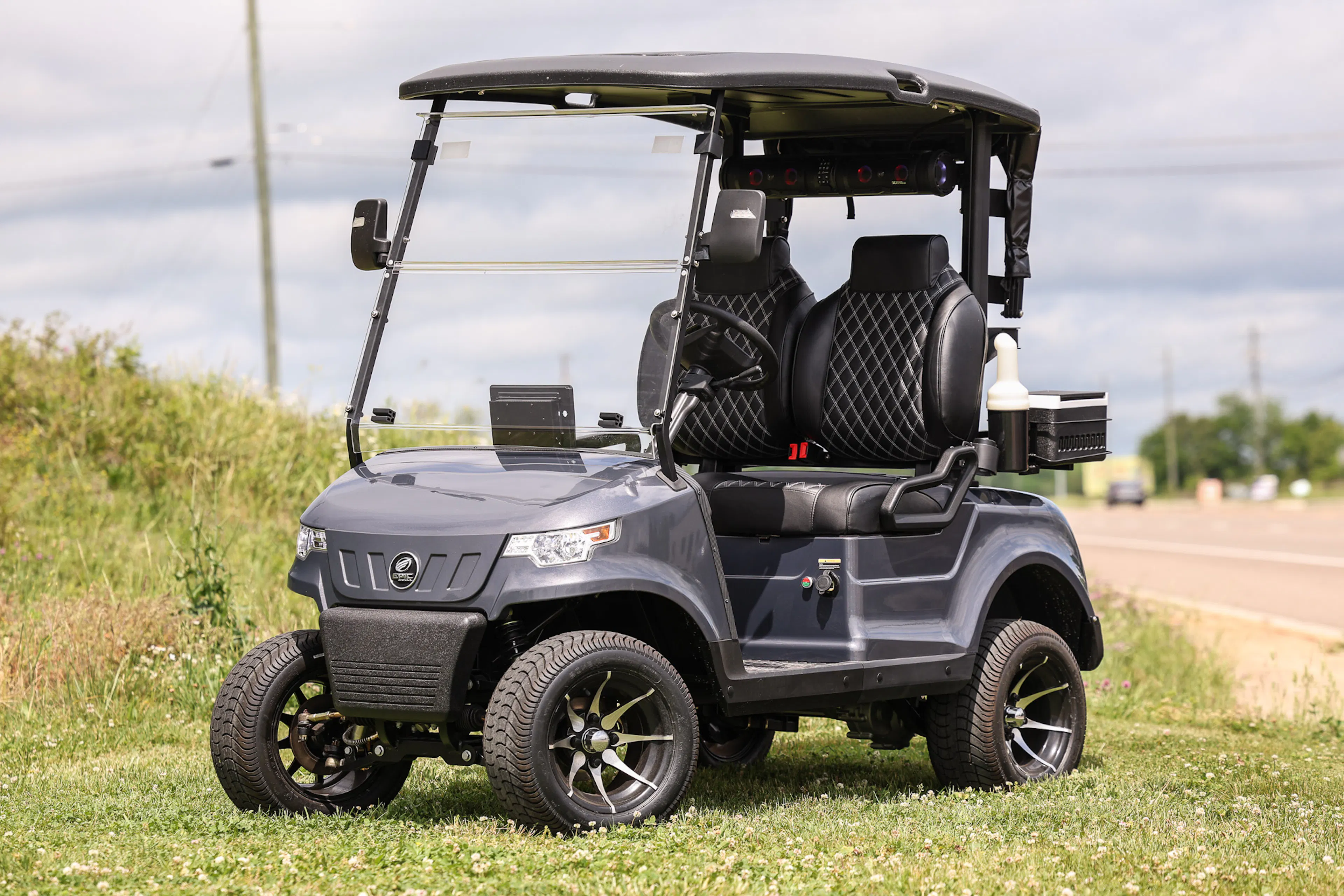 2025 Icon Epic E20 front driver 3/4
