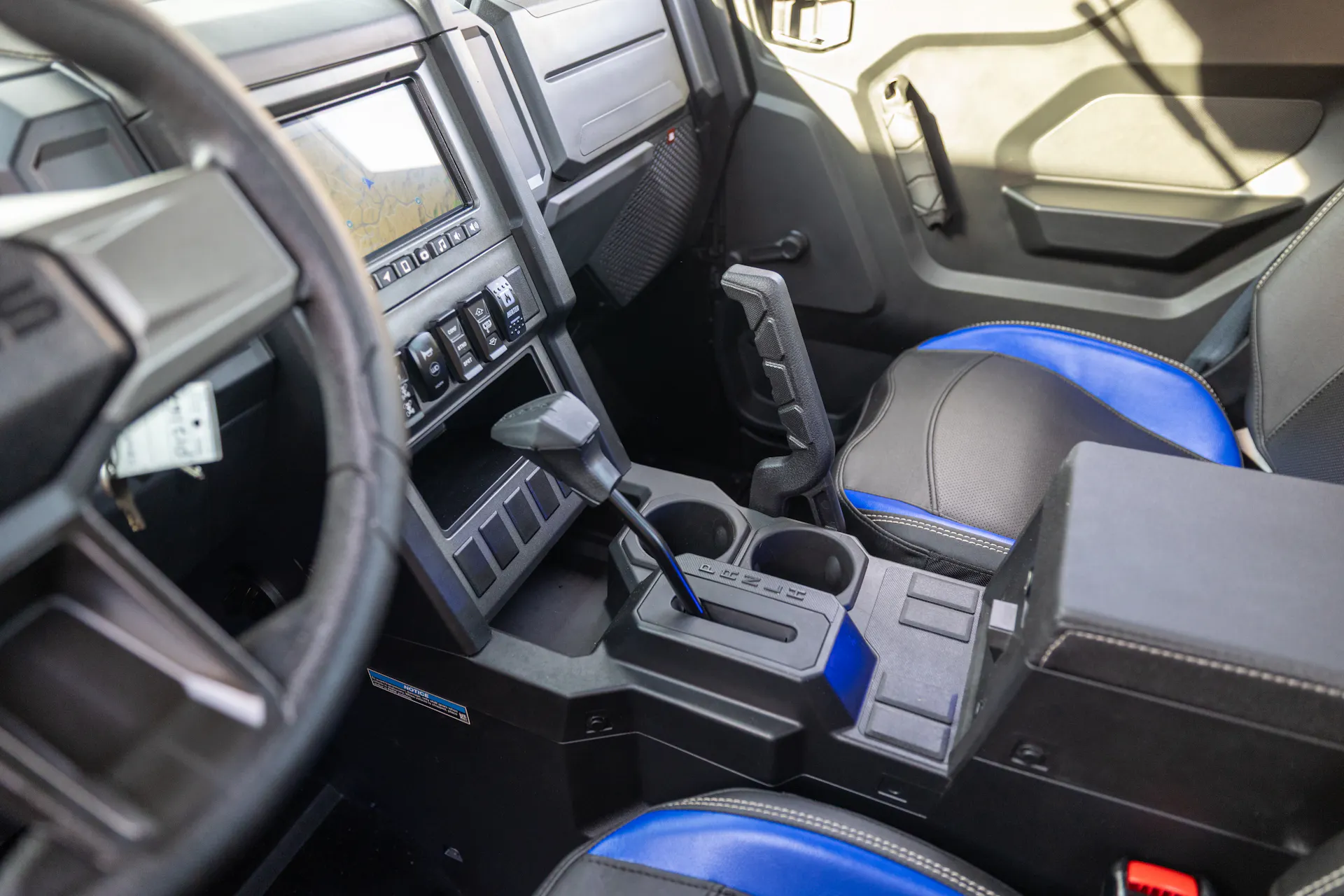 2024 Polaris Xpedition ADV 5 shifter/console
