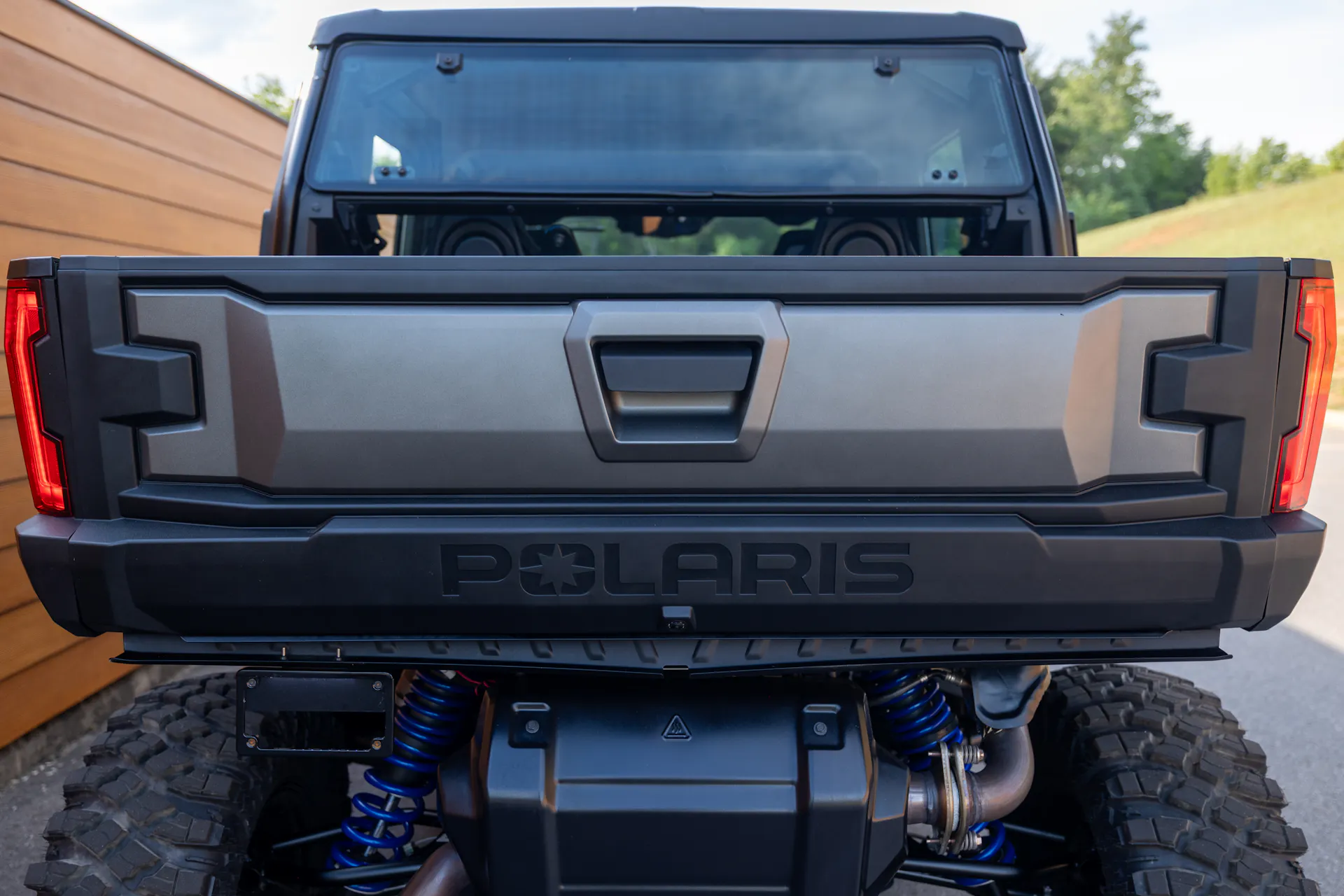 2024 Polaris Xpedition ADV 5 tailgate