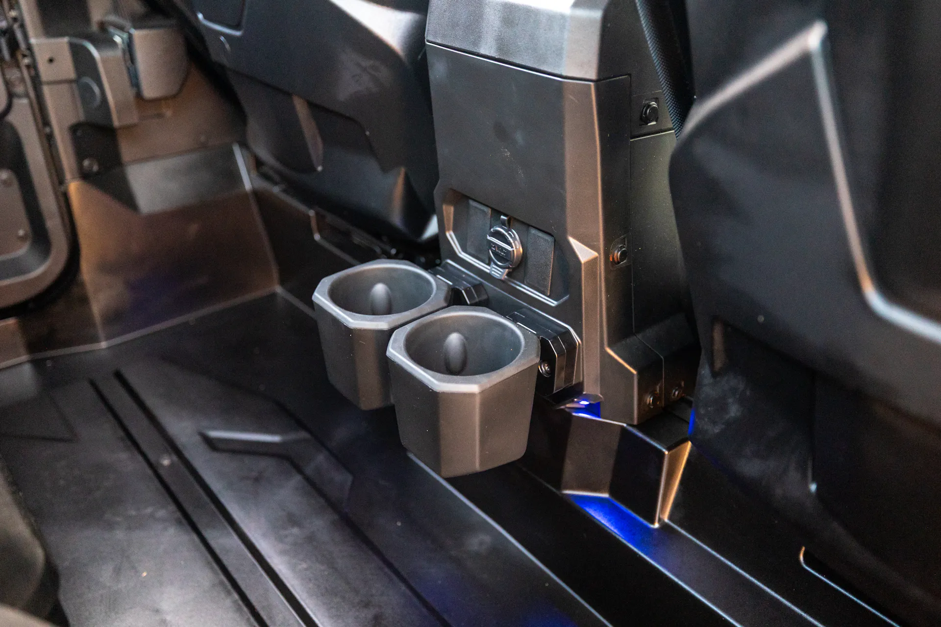 2024 Polaris Xpedition ADV 5 rear cup holders