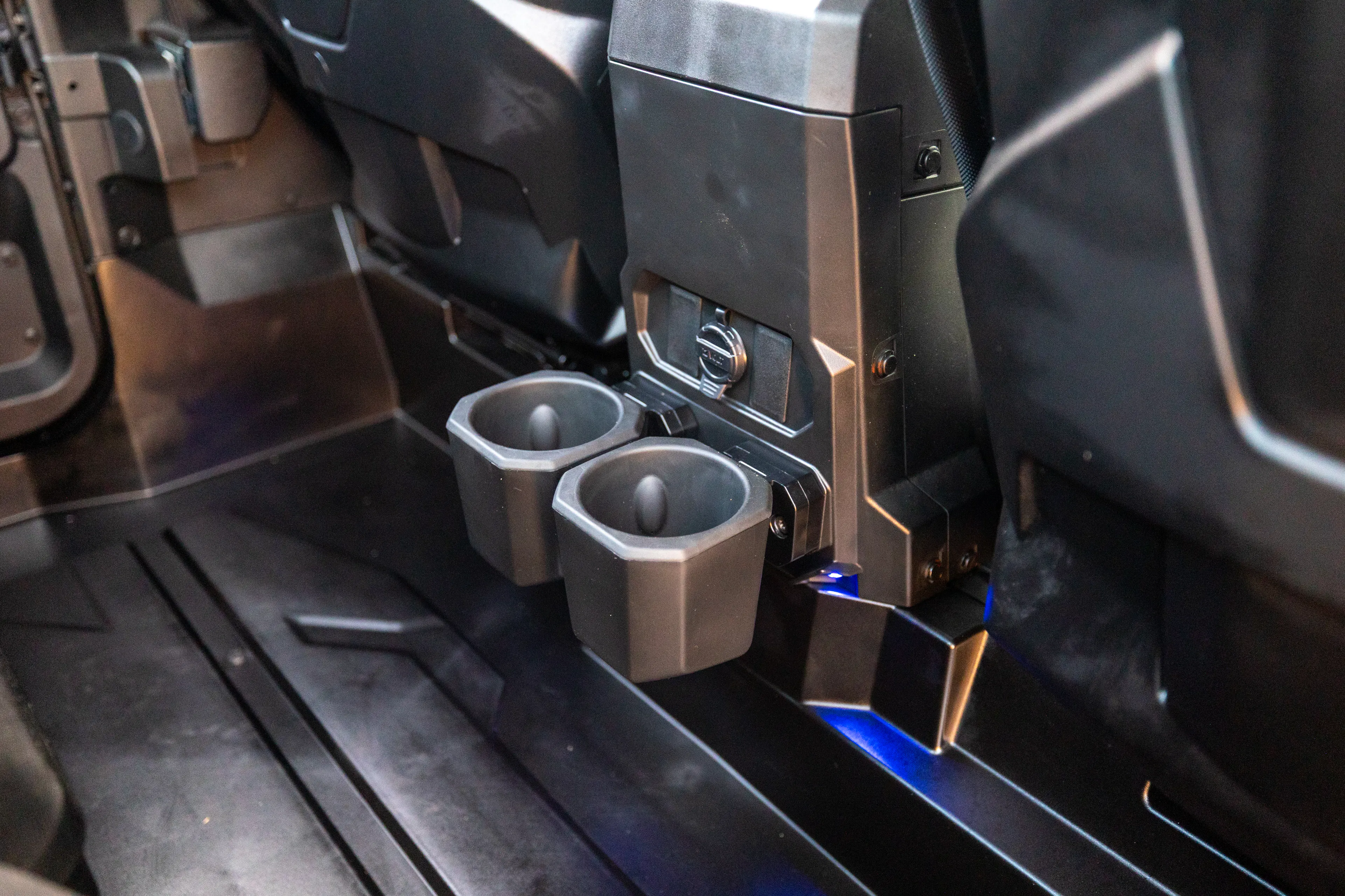 2024 Polaris Xpedition ADV 5 rear cup holders