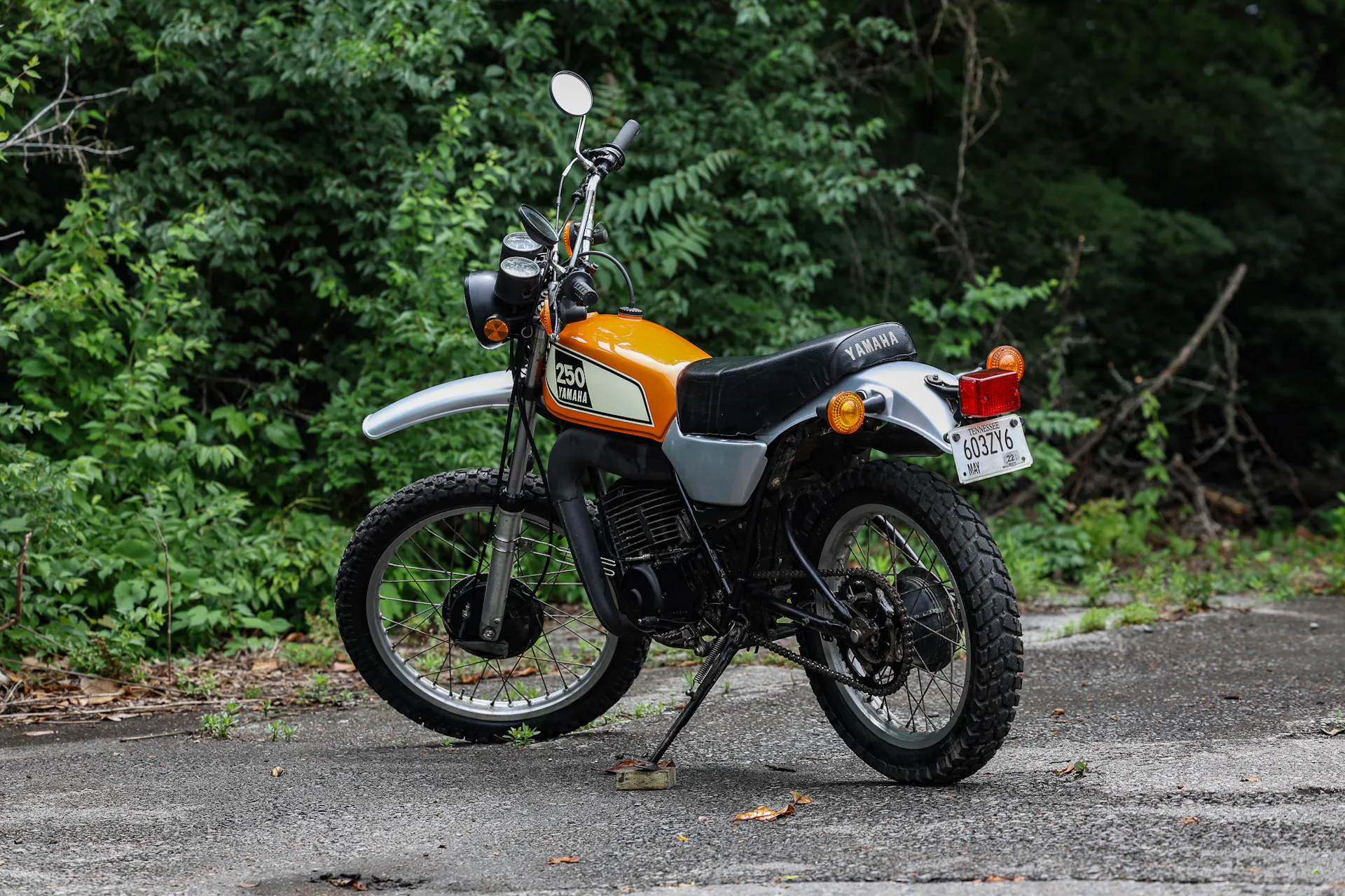 1977 Yamaha DT250 left rear 3/4