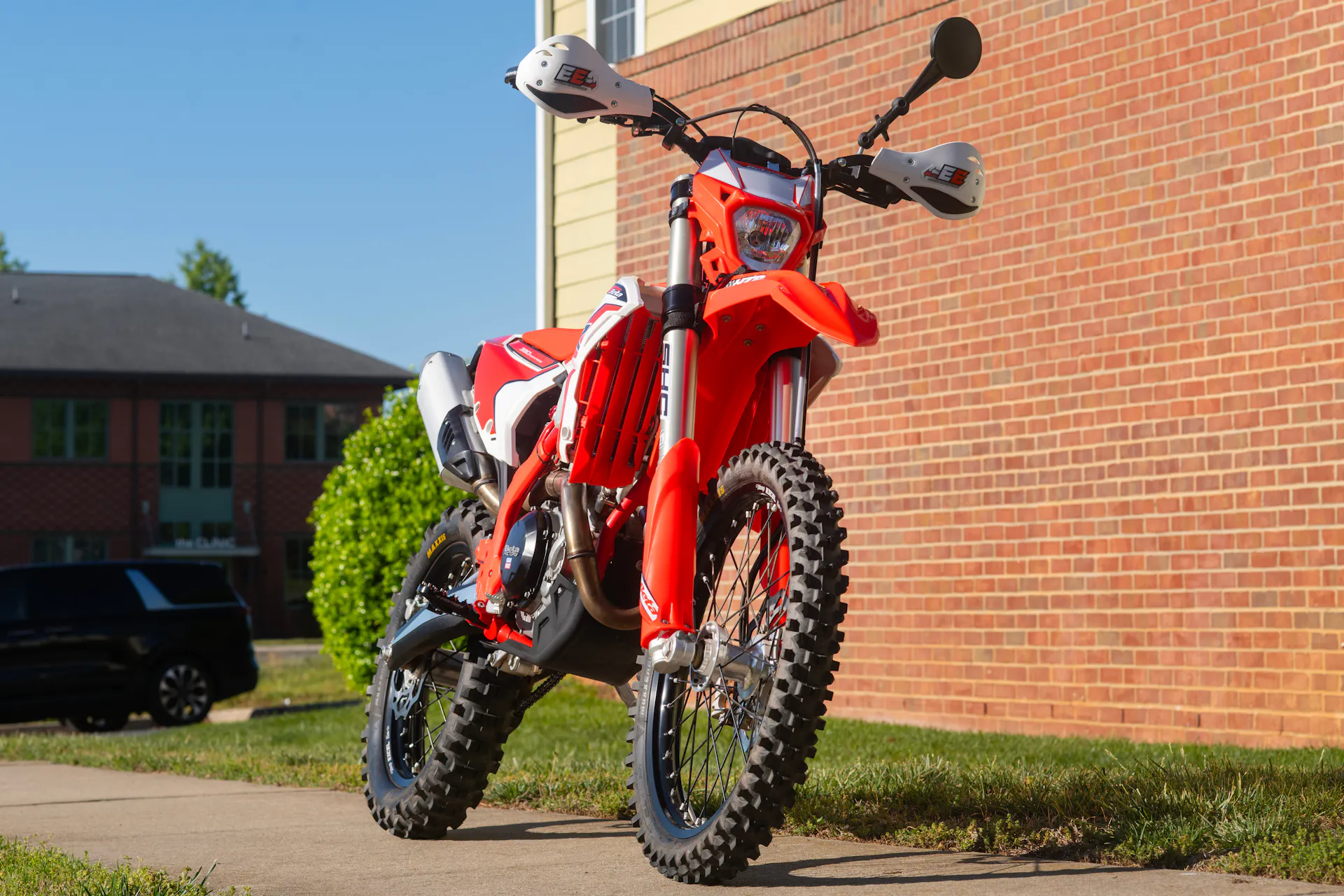 2025 Beta 390 RR X-Pro front right 3/4