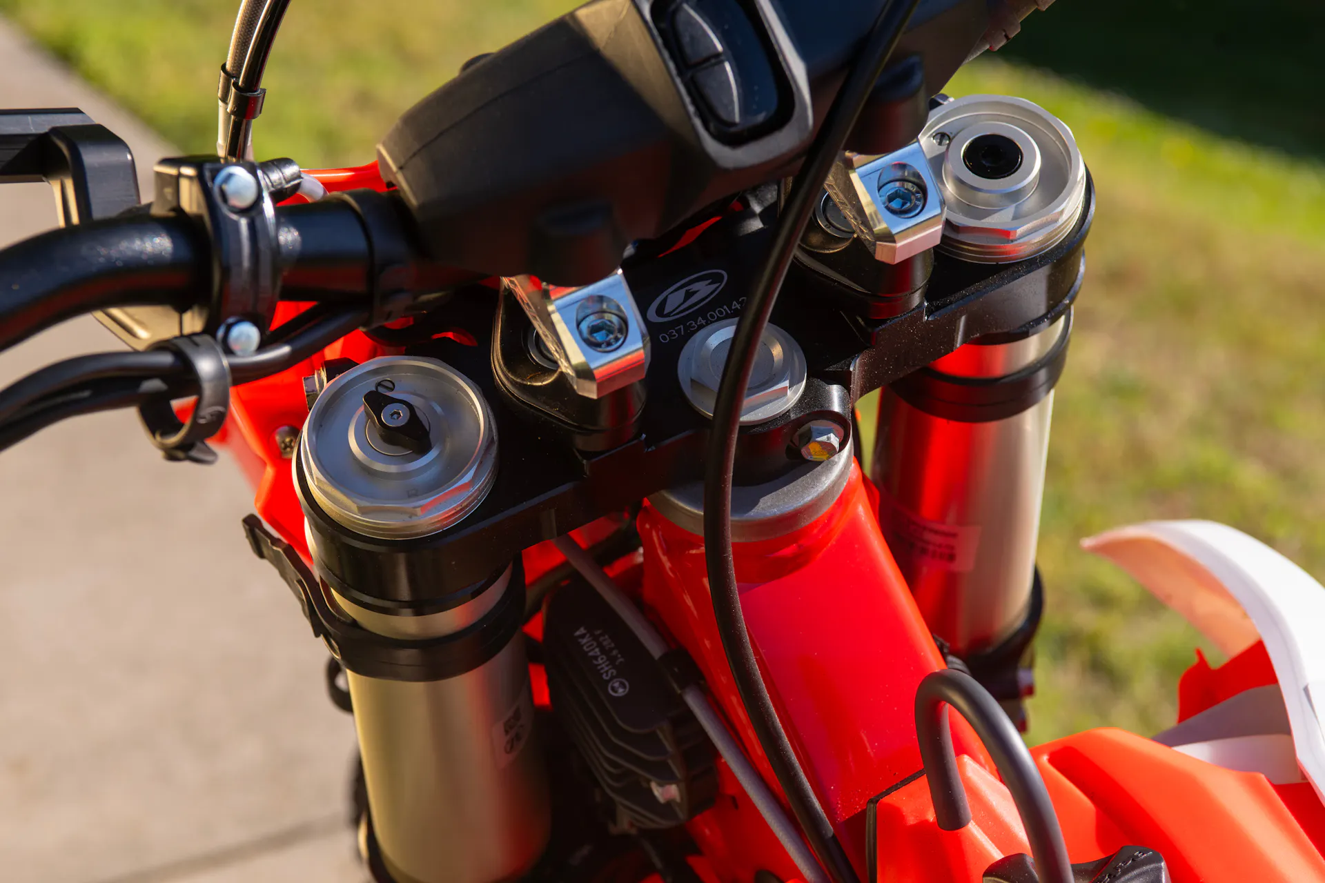 2025 Beta 390 RR X-Pro Rox risers