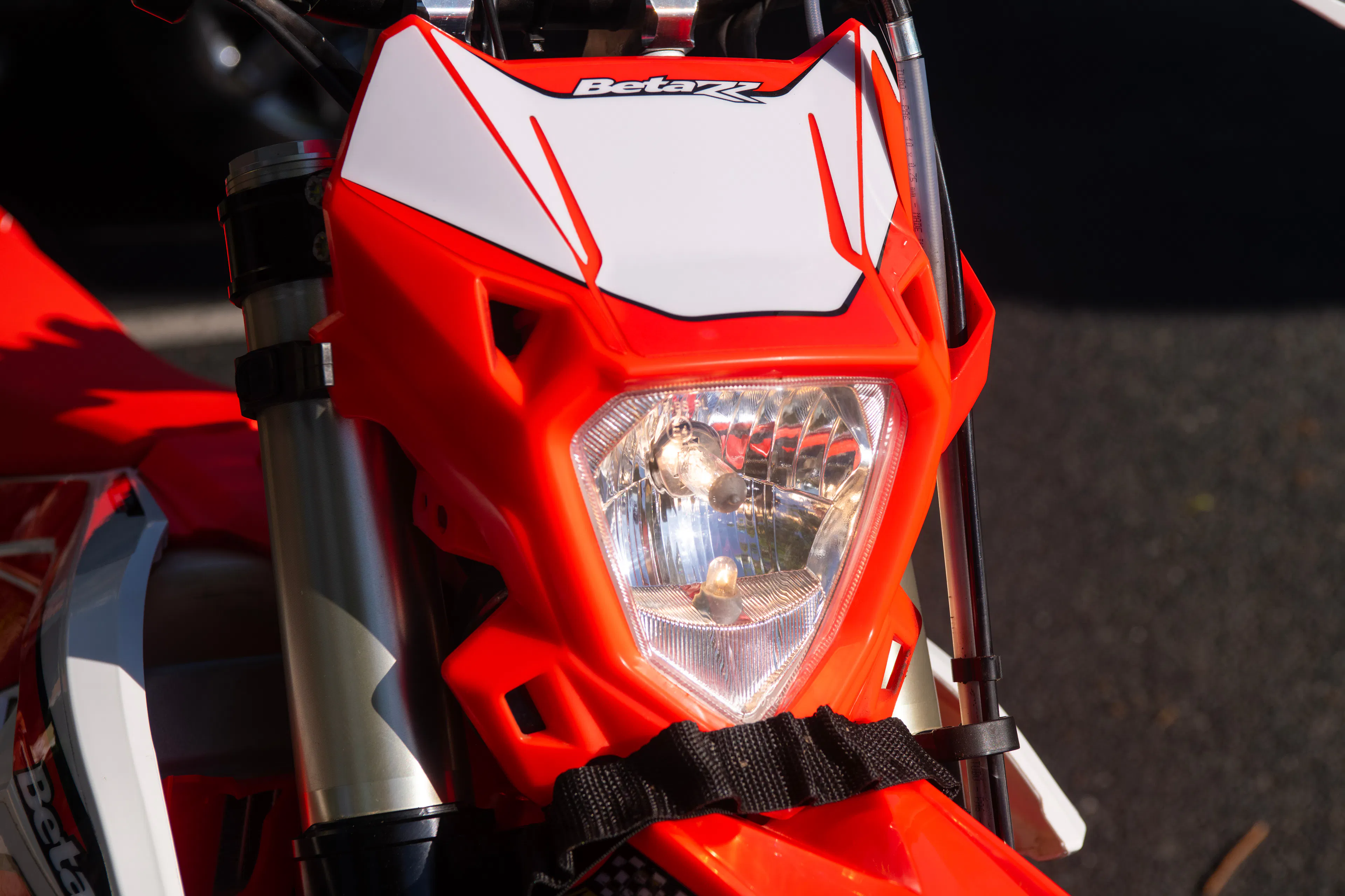 2025 Beta 390 RR X-Pro light close on 