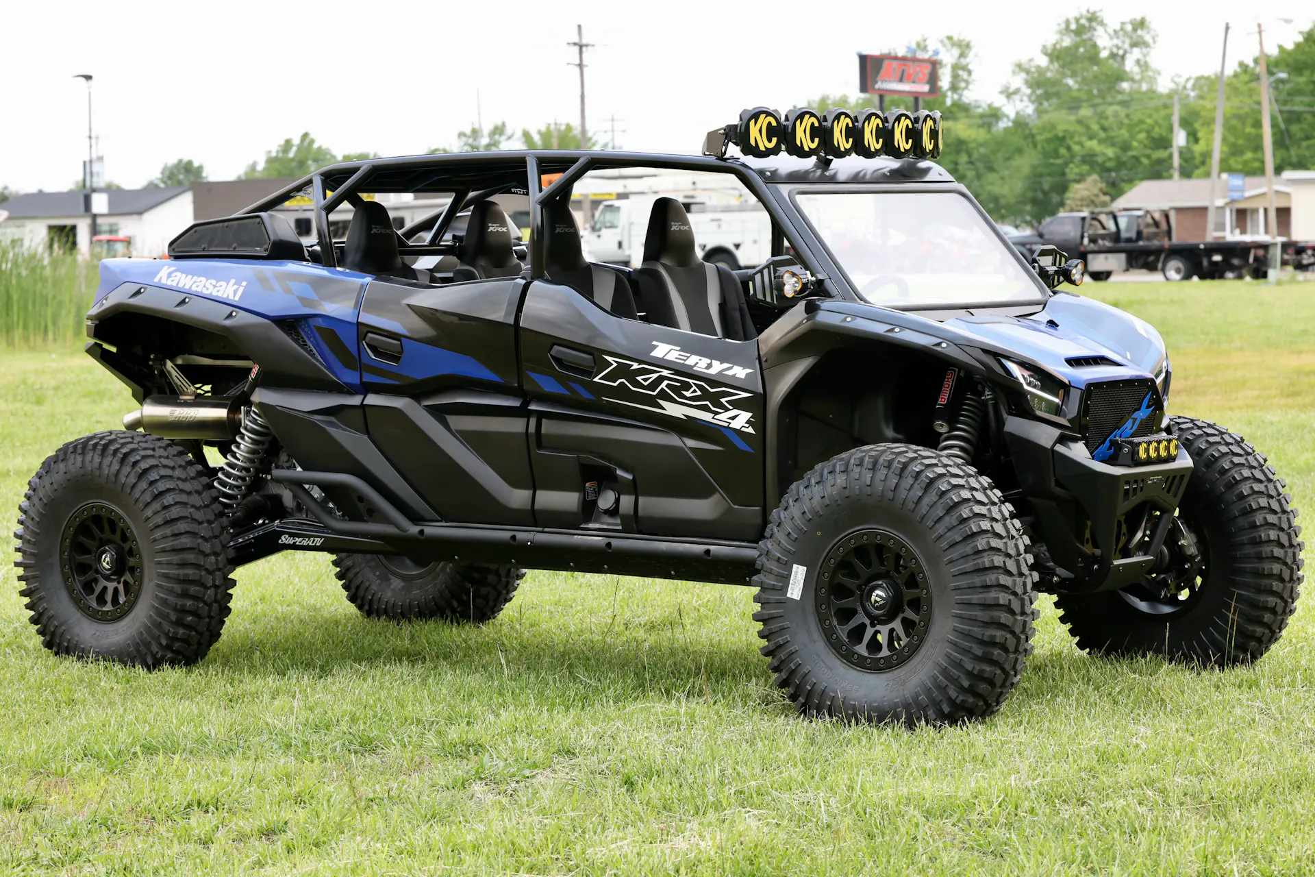 2025 Kawasaki Teryx KRX4 1000 passenger front 3/4 wide