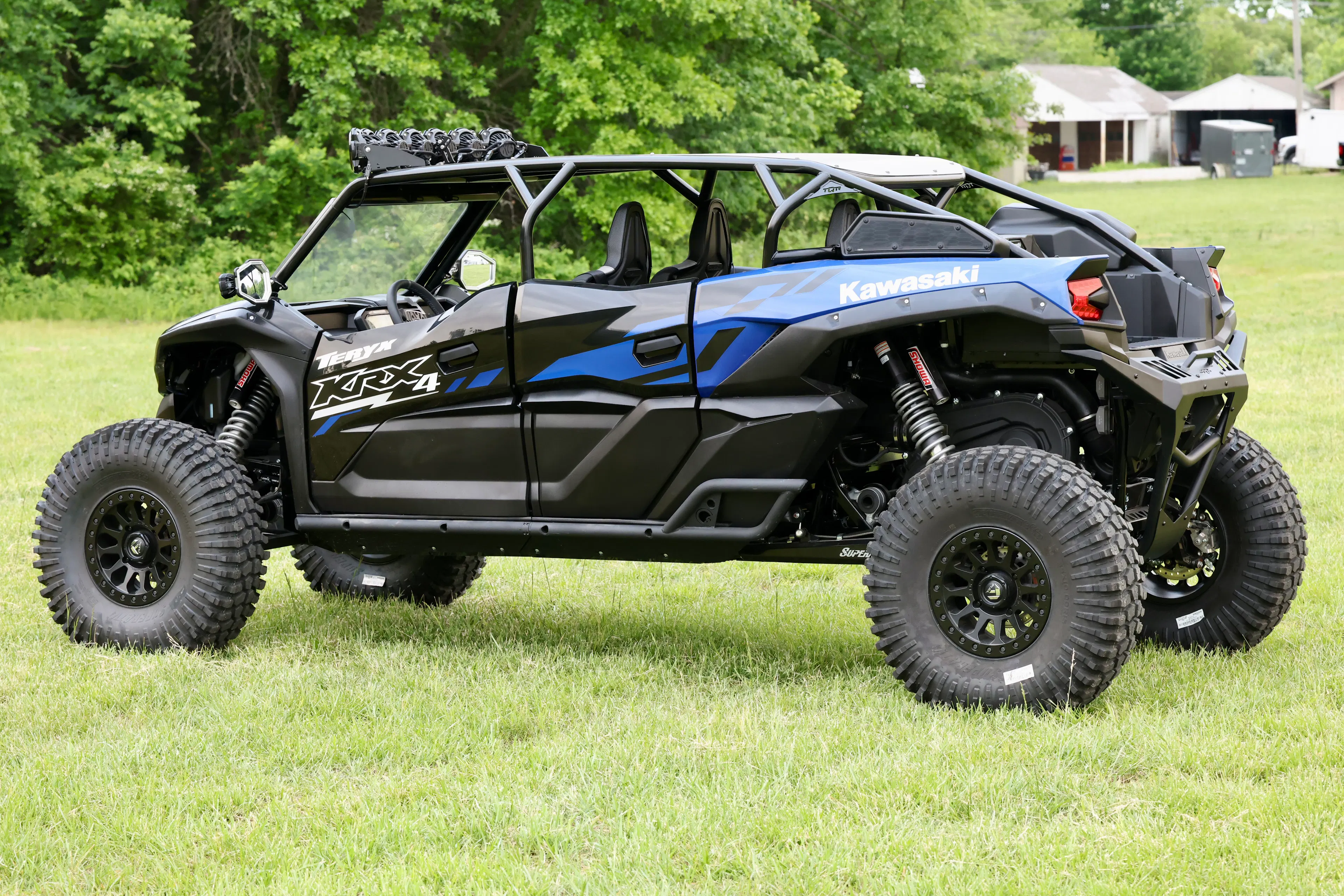 2025 Kawasaki Teryx KRX4 1000 rear driver 3/4 wide