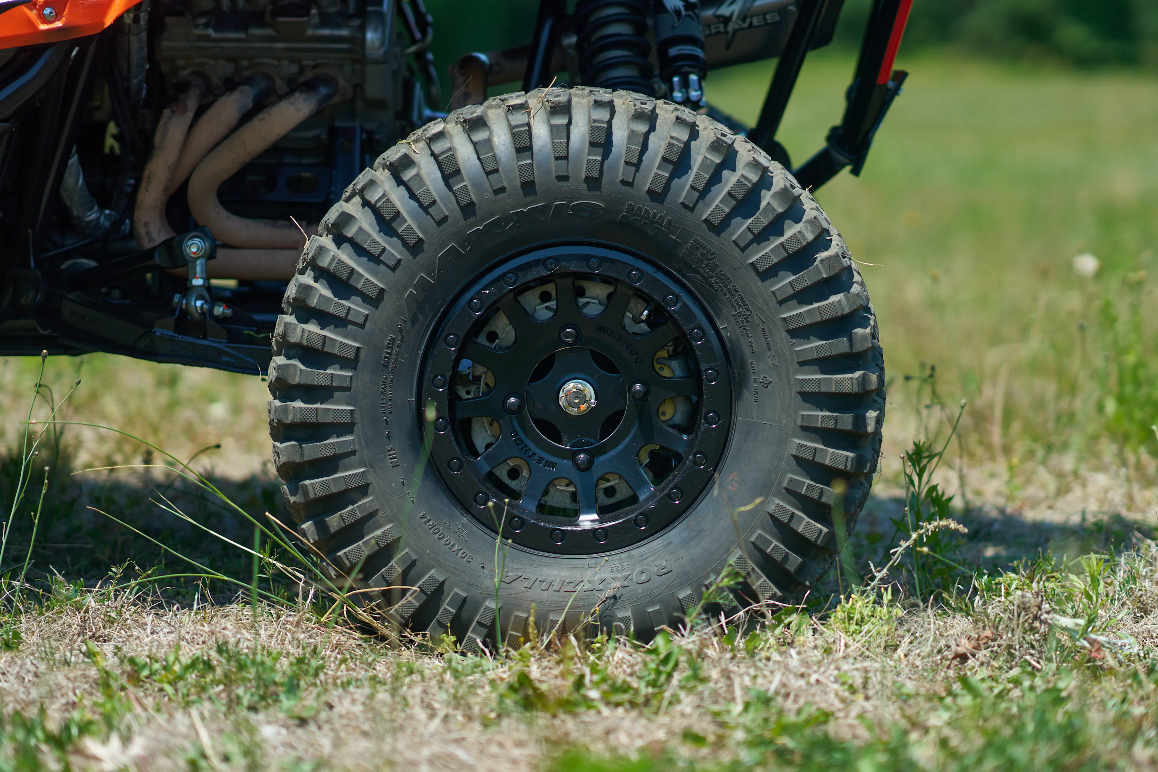 2016 Yamaha YXZ 1000R driver rear tire 2