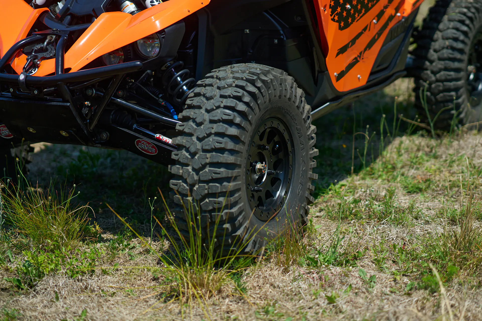 2016 Yamaha YXZ 1000R front tire/side