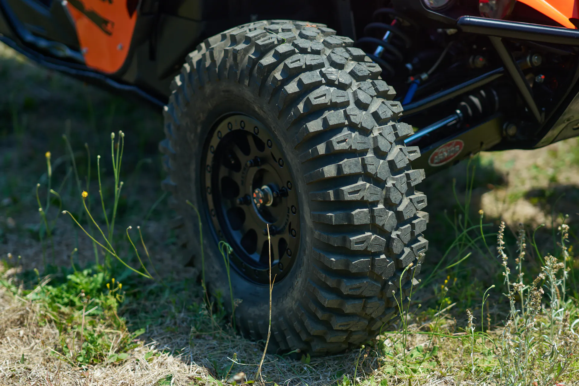 2016 Yamaha YXZ 1000R passenger front suspension