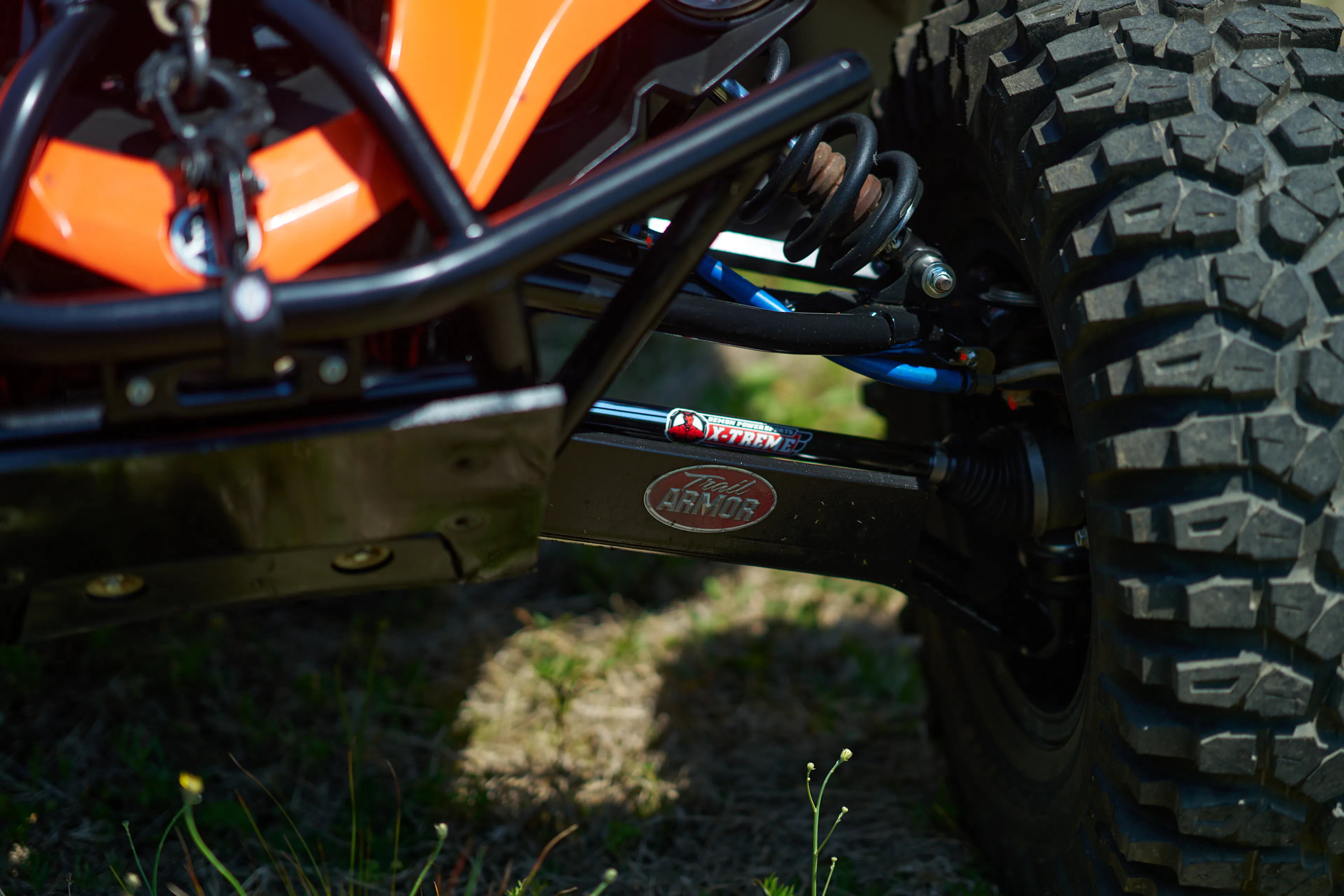 2016 Yamaha YXZ 1000R driver front suspension close