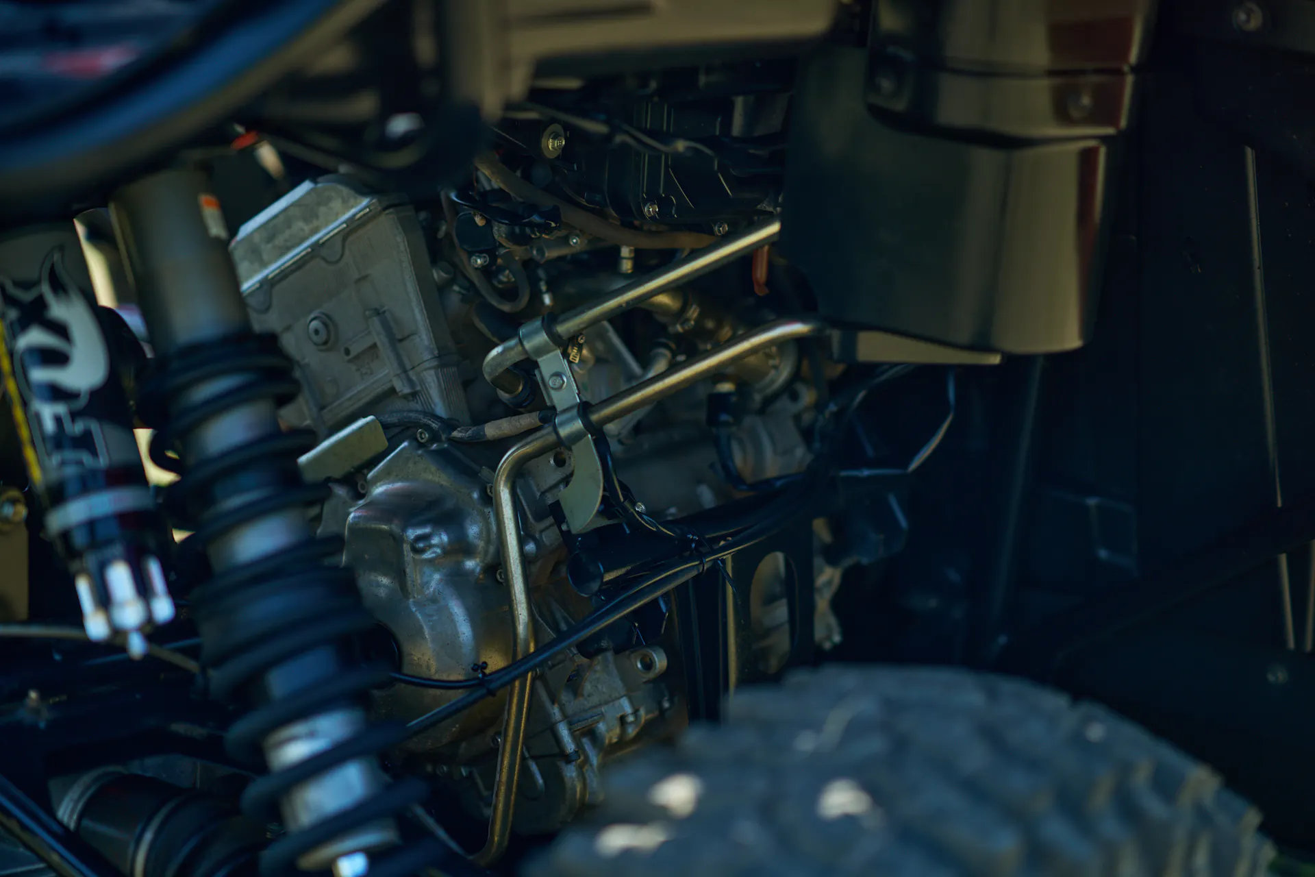 2016 Yamaha YXZ 1000R passenger engine