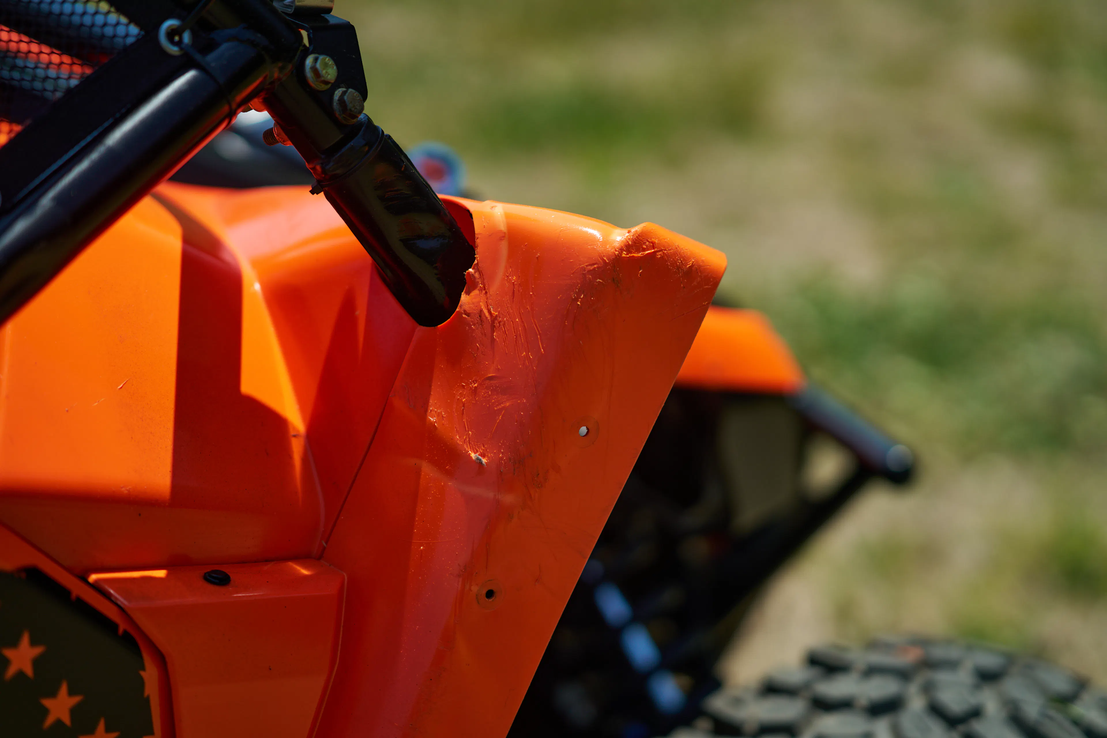2016 Yamaha YXZ 1000R front fender/cage