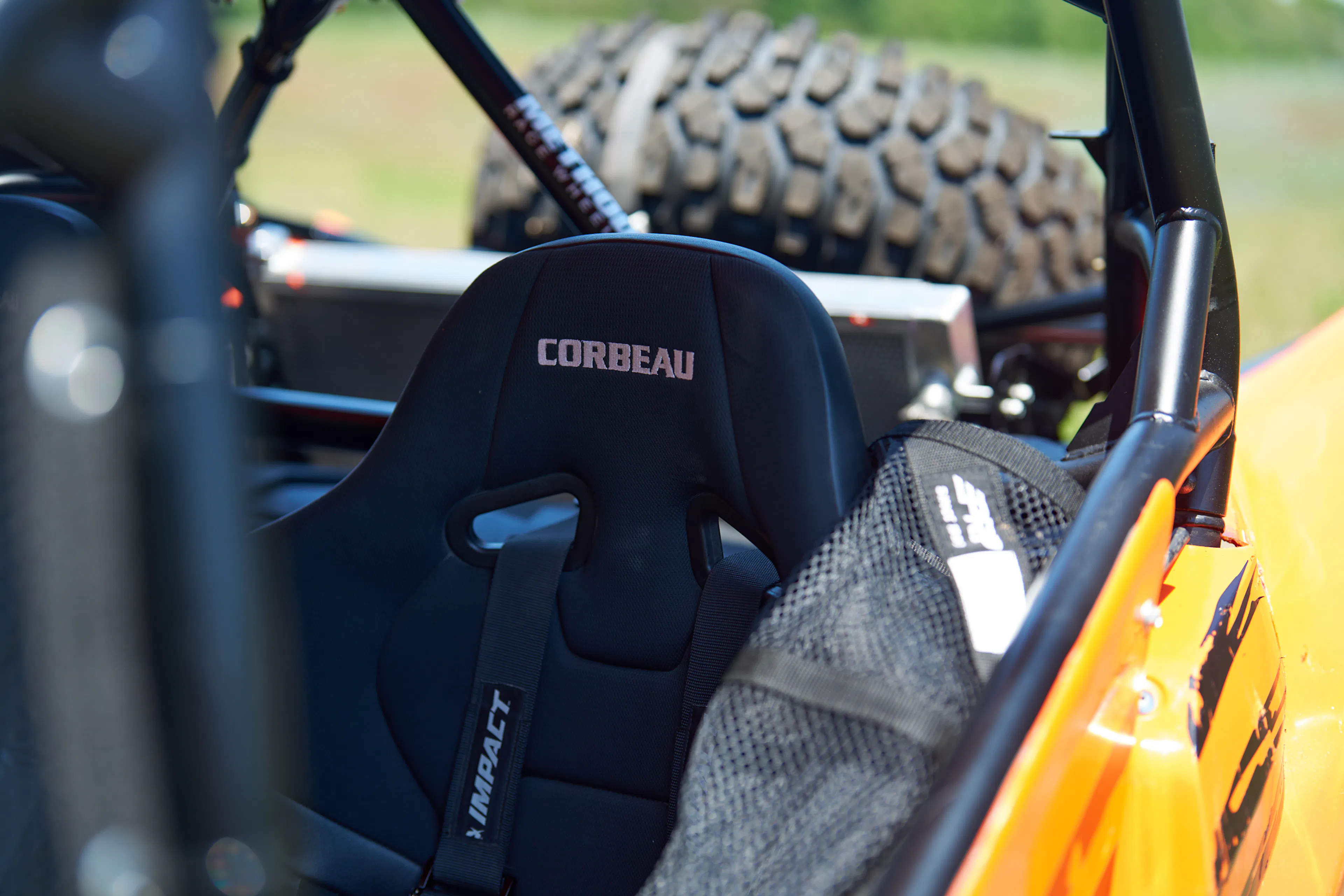 2016 Yamaha YXZ 1000R driver seat
