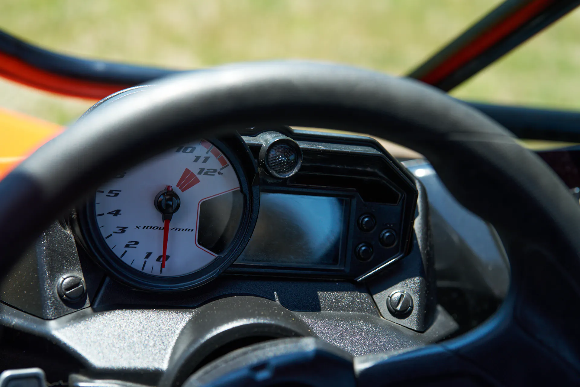 2016 Yamaha YXZ 1000R tach