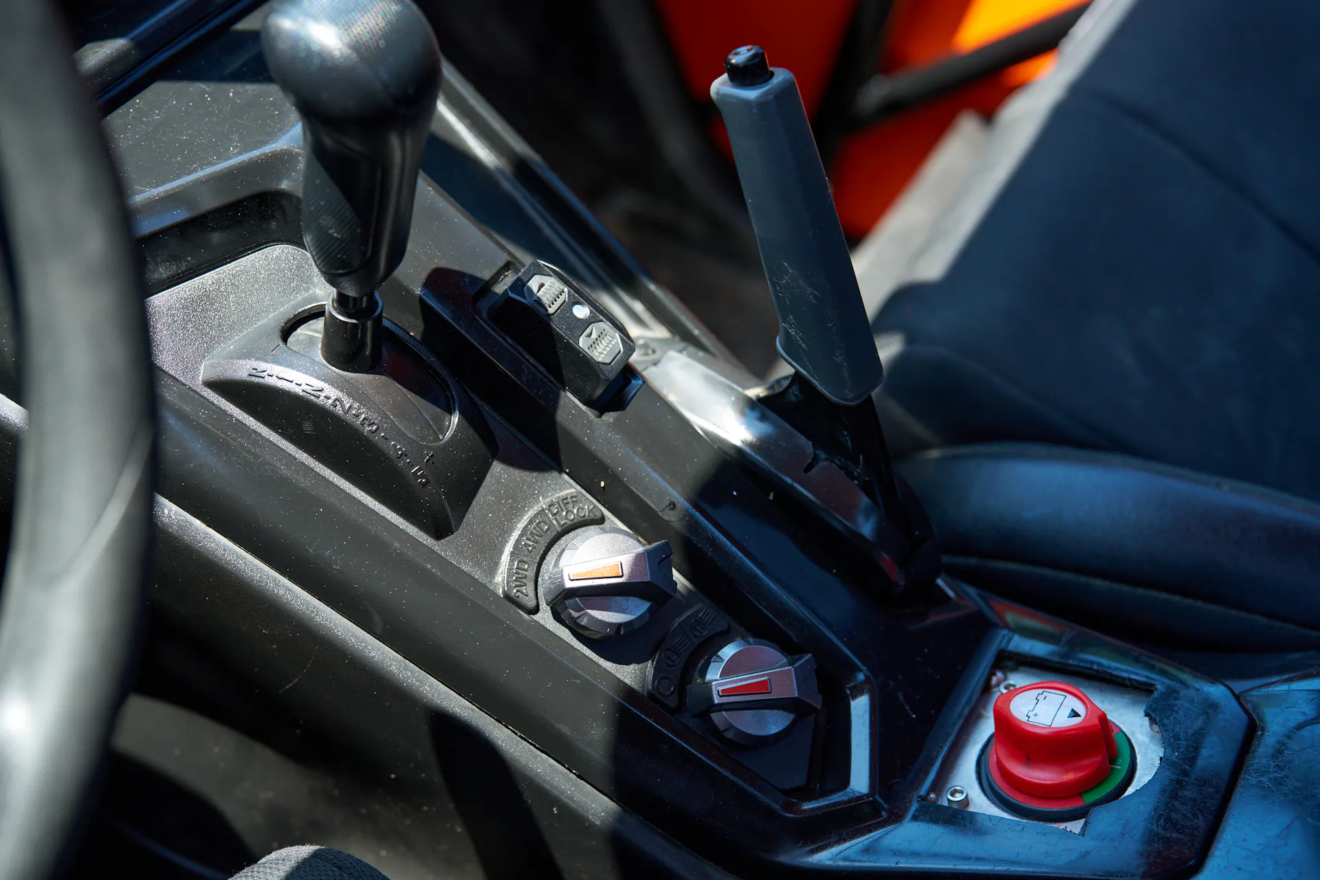 2016 Yamaha YXZ 1000R more console
