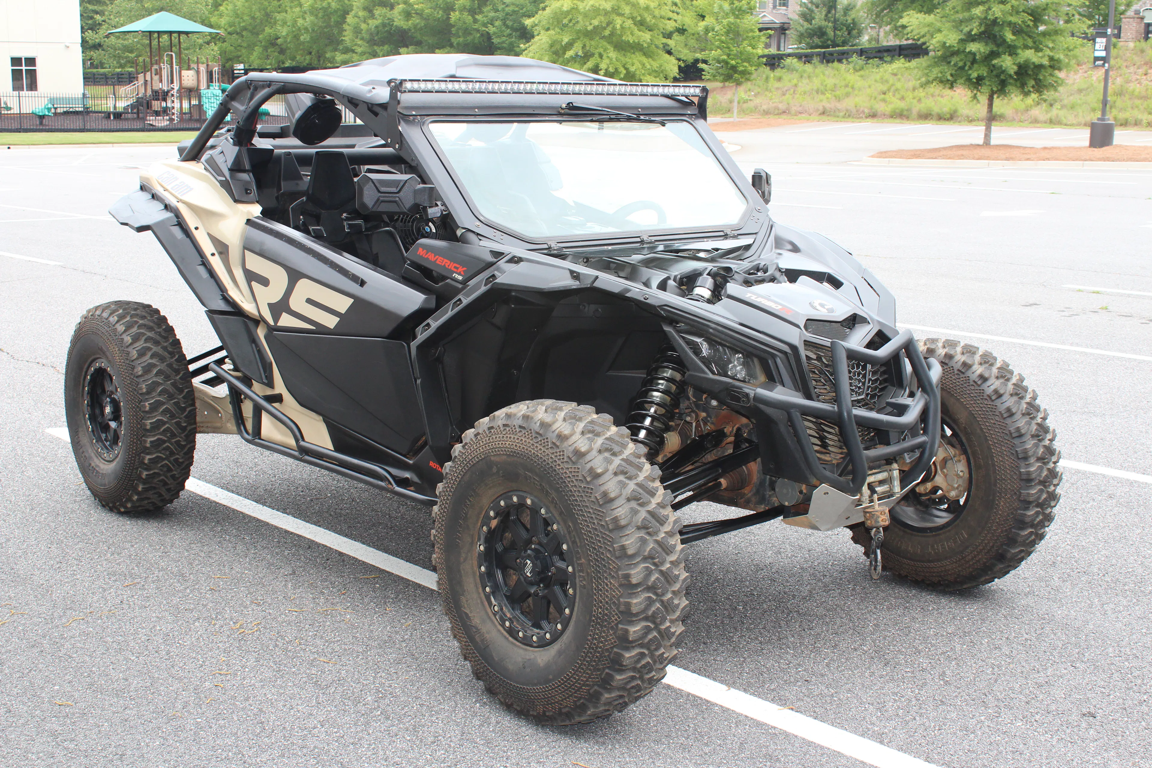 2021 Can-Am Maverick X3 RS Turbo R passenger front 3/4 close