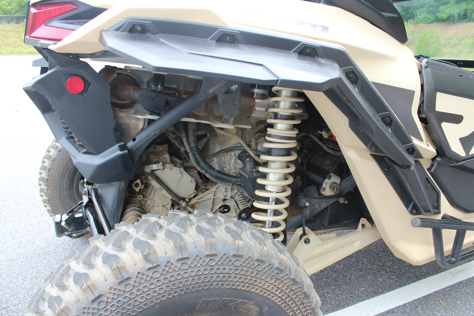 2021 Can-Am Maverick X3 RS Turbo R passenger rear suspension 