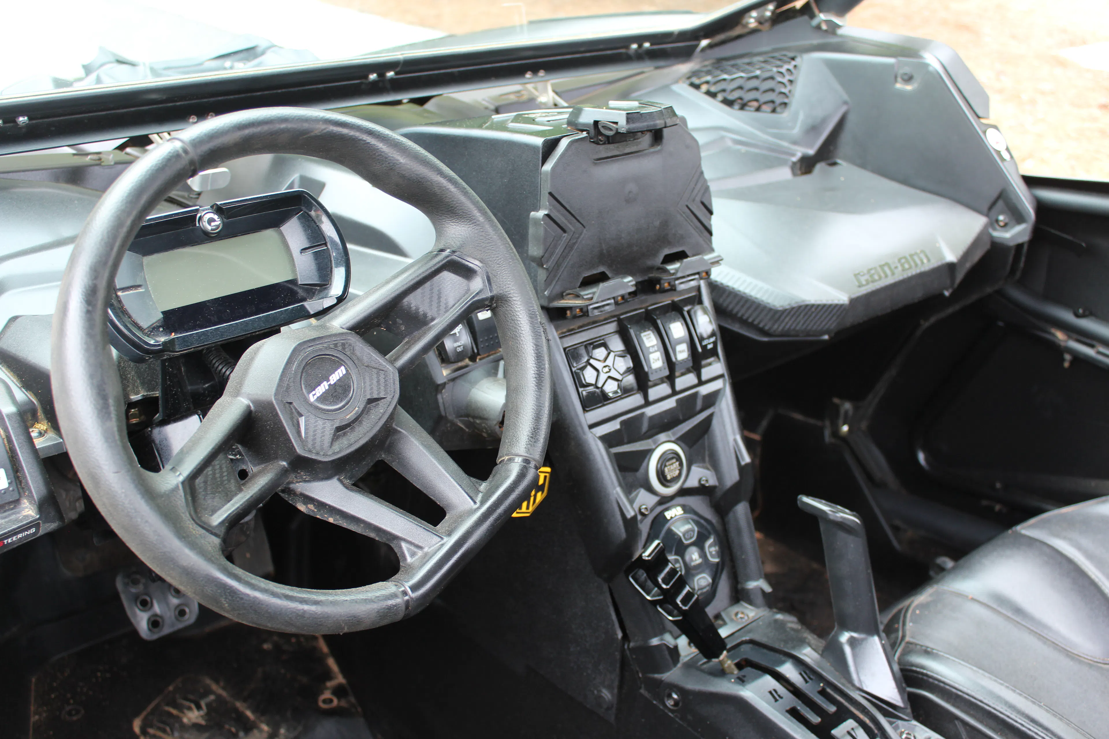 2021 Can-Am Maverick X3 RS Turbo R wheel close