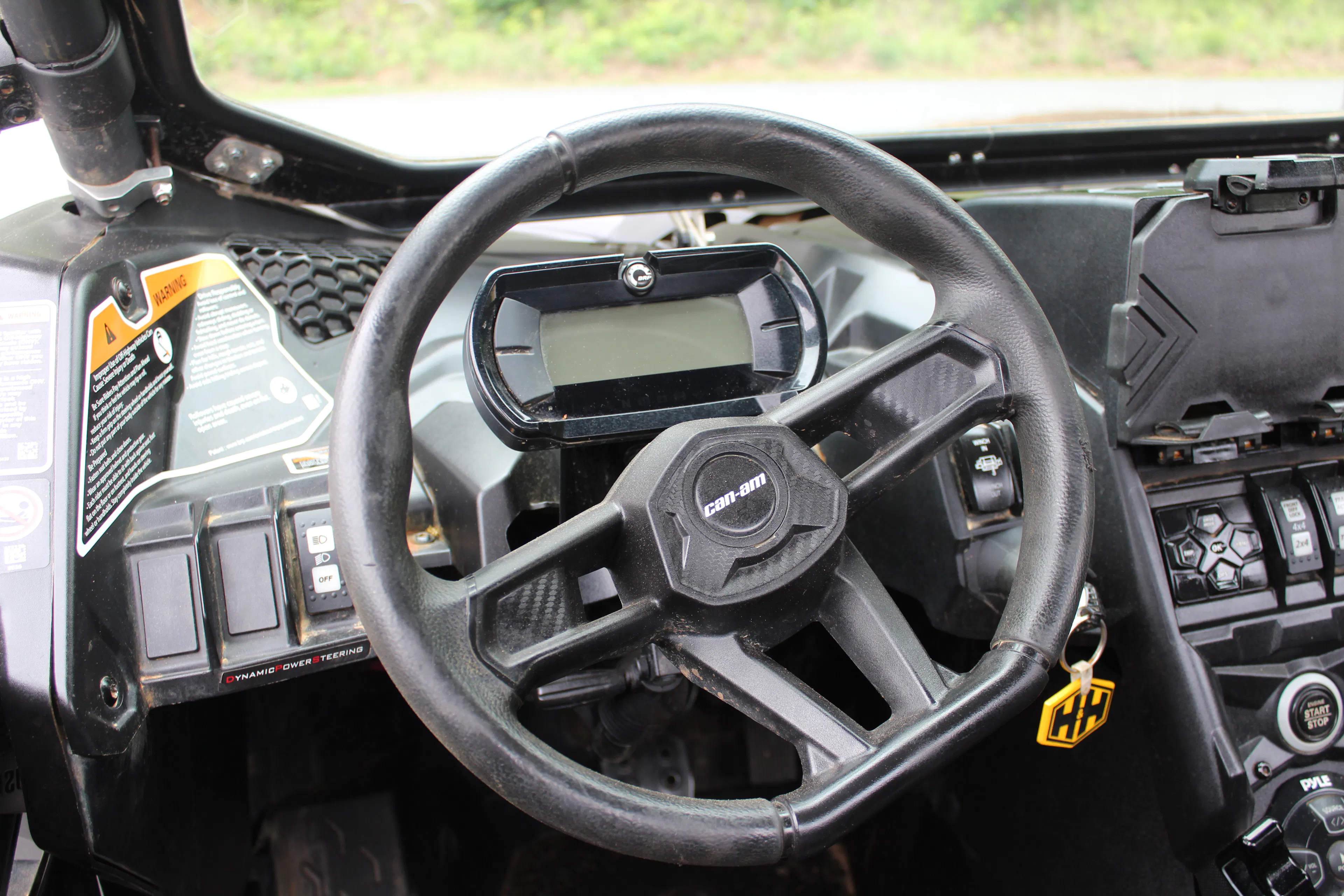 2021 Can-Am Maverick X3 RS Turbo R wheel