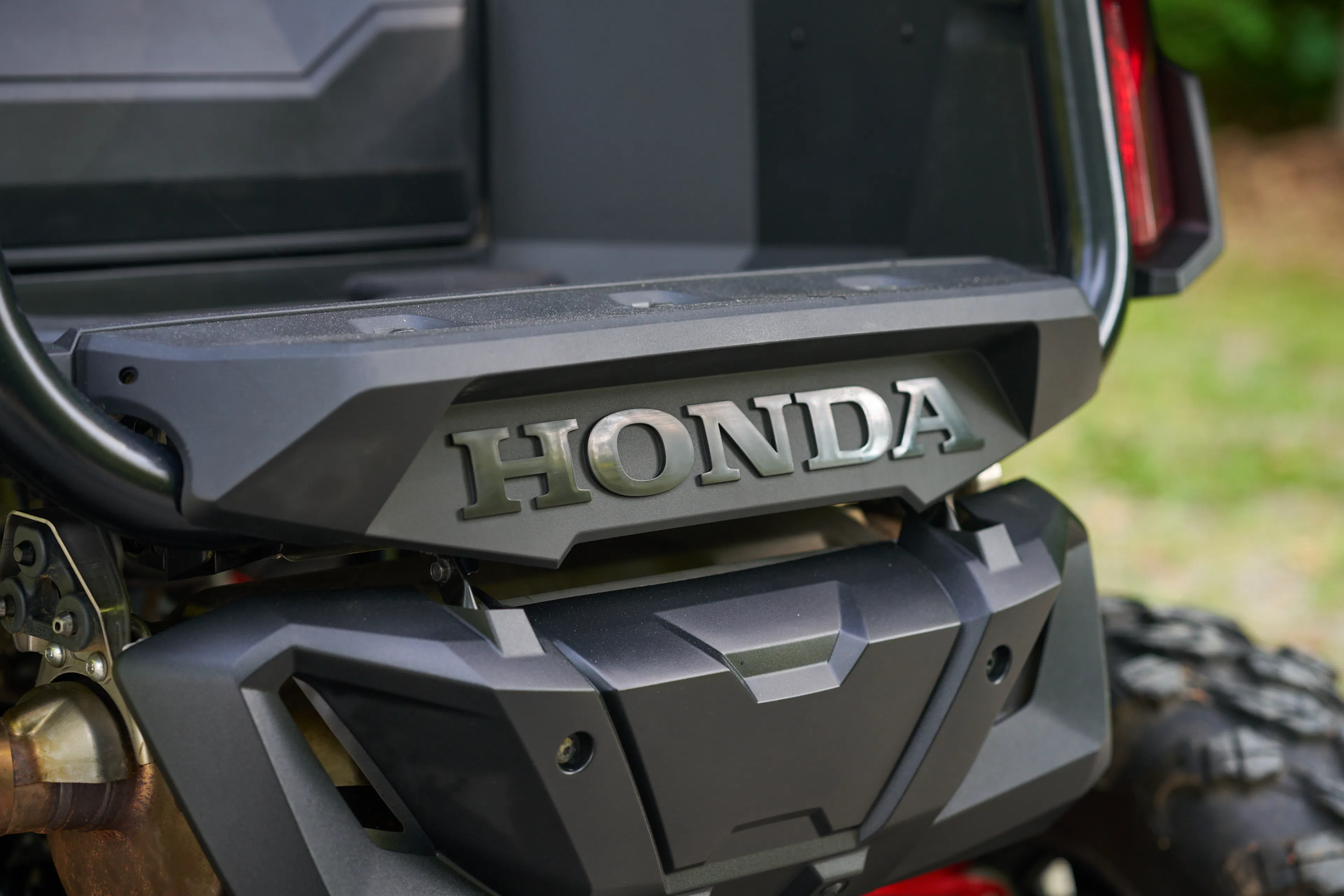 2023 Honda Talon 1000R embossed honda badge